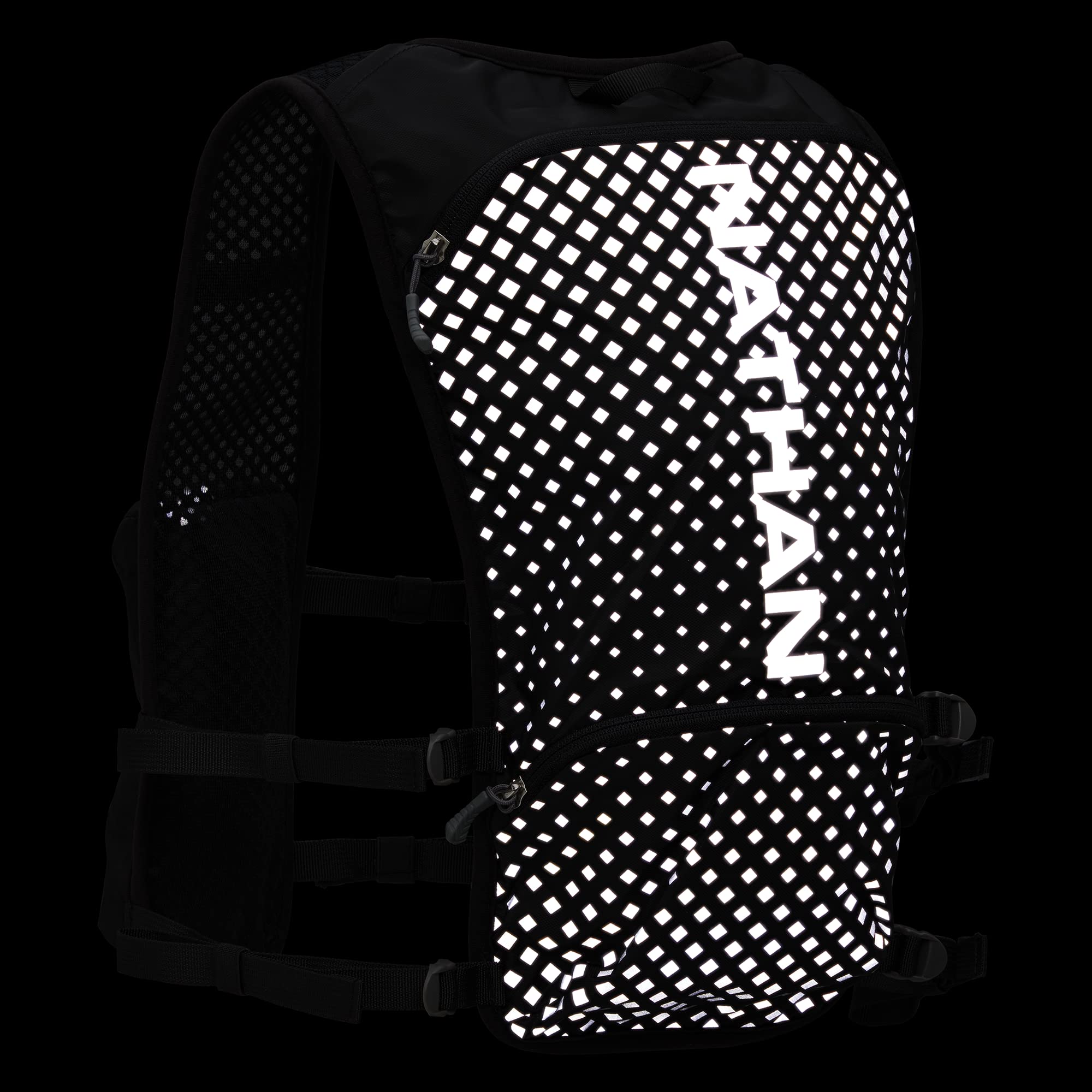 Nathan Hypernight QuickStart 2.0 4L Hydration Pack with 1.5L Bladder - Reflective Night Running Gear, Moisture-Wicking Unisex Backpack with Front Water Bottle Pockets - Perfect for Trail Running, Hiking & Outdoor Adventures
