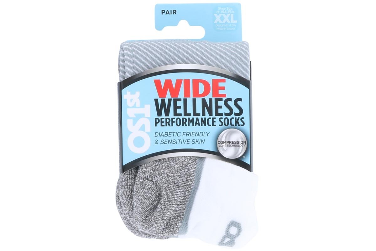 OS1st WP4 Wellness Performance No Show Socks - Wide Fit, Breathable & Cushioned White Socks for Running, Gym & Everyday Comfort