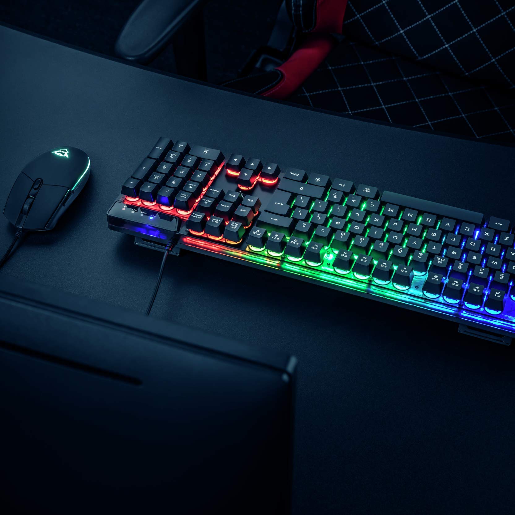 Trust Gaming GXT 838 Azor Gaming Keyboard and Mouse Combo - Italian QWERTY Layout, USB Wired, Anti-Ghosting, RGB Backlit Keyboard, 800-3000 DPI Gaming Mouse - Black | Perfect for PC Gaming, Esports & Office Work
