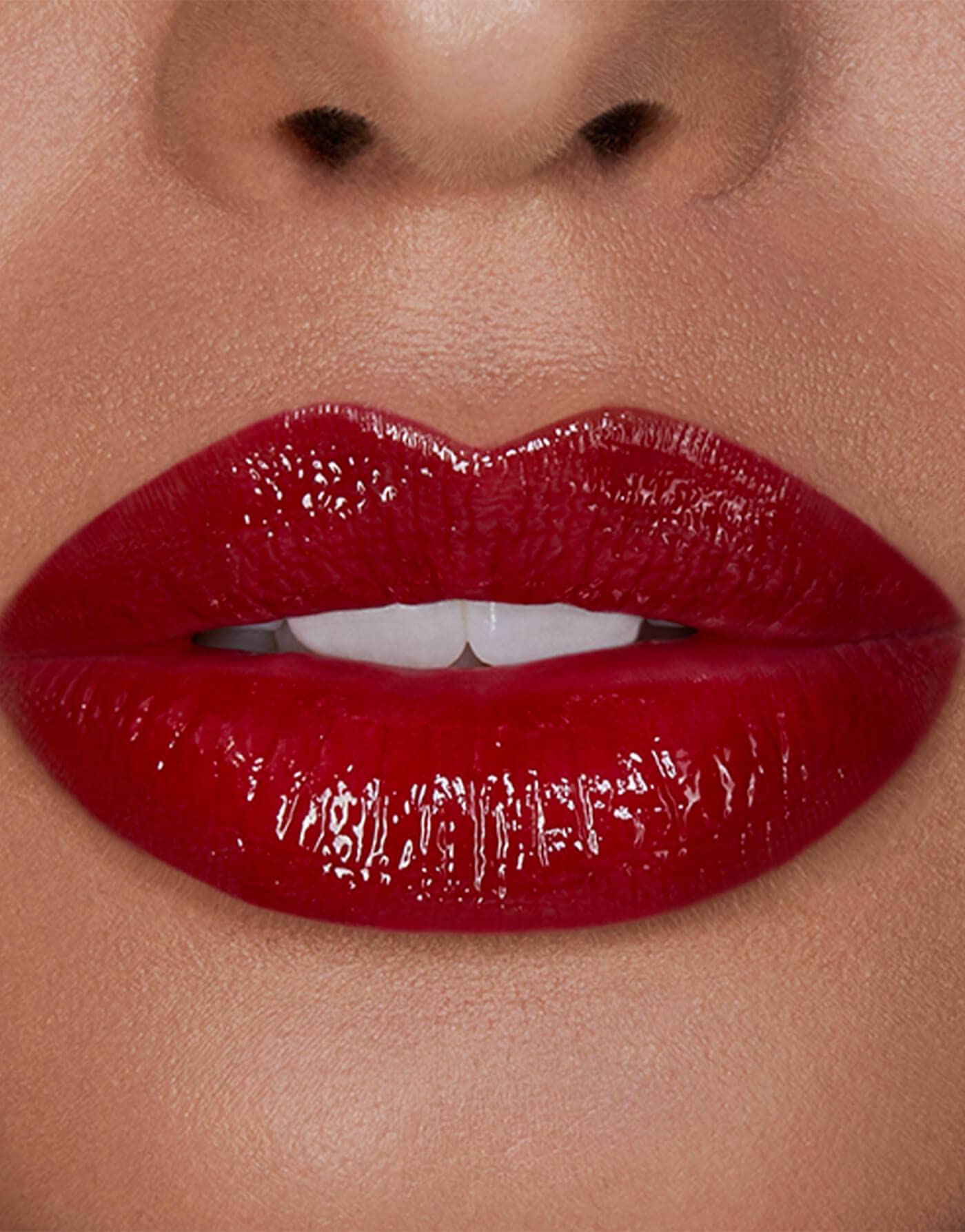 HOURGLASS Unreal High Shine Volumizing Lip Gloss - Plumping & Hydrating Lip Gloss for Full Lips, Vegan & Cruelty-Free - Perfect for Date Night, Parties & Everyday Wear