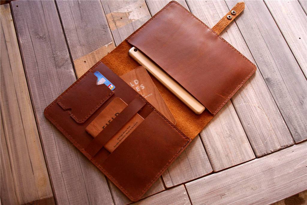 Custom Leather Kobo Clara HD Case Cover - Personalized Name Engraving - Perfect for Reading, Travel & Gift Giving