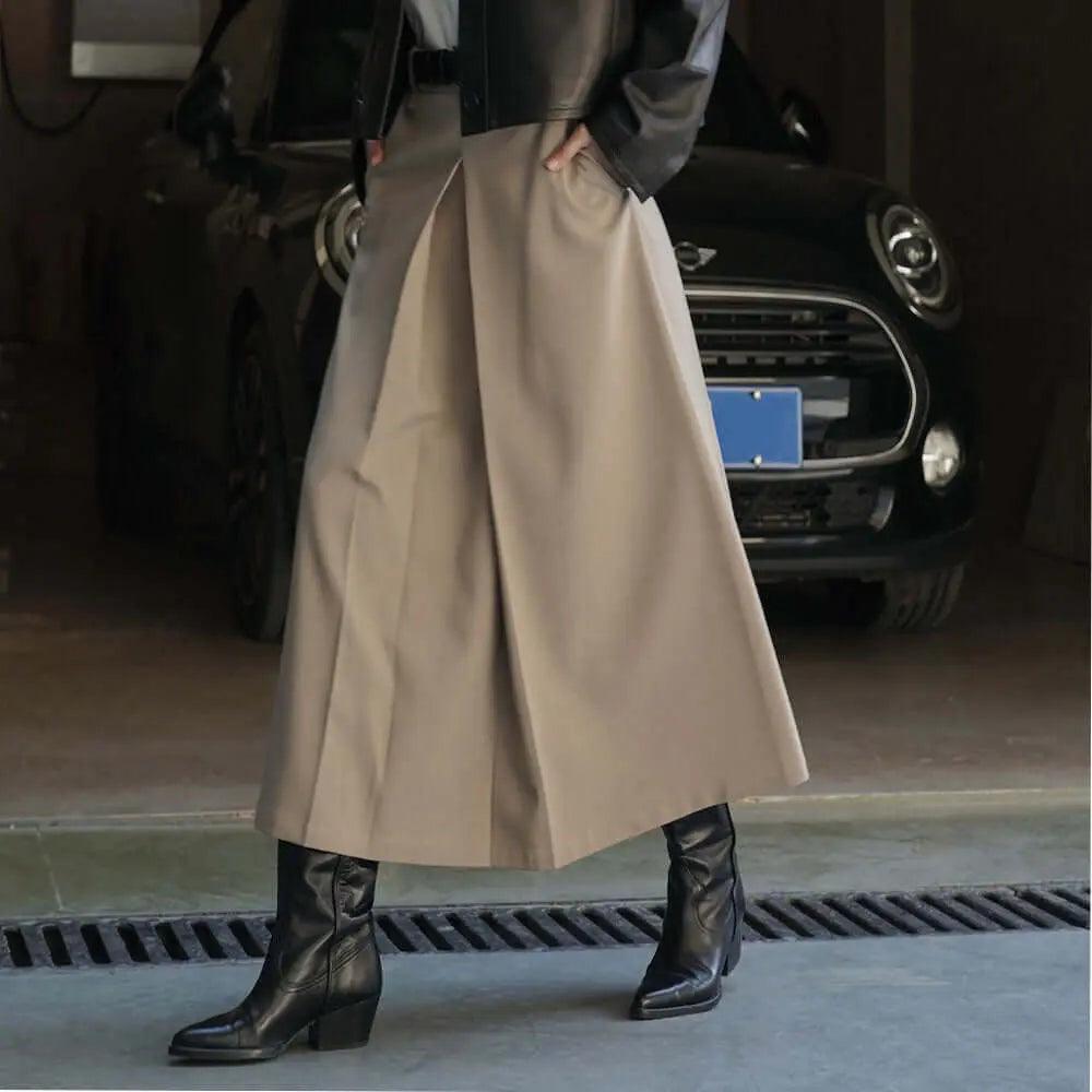 Stylish Cotton Khaki Maxi Skirt with Flattering Pleats & Functional Pockets - Perfect for Casual Outings, Beach Vacations & Boho Fashion