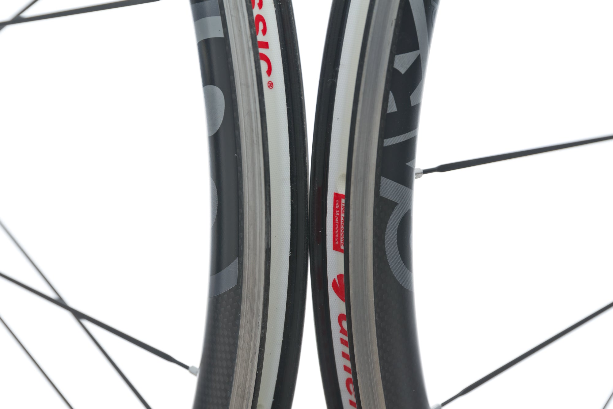 American Classic Carbon 38 Clincher 700c Wheelset - Lightweight Road Bike Wheels for Racing & Training | Perfect for Road Cycling, Triathlons & Endurance Rides