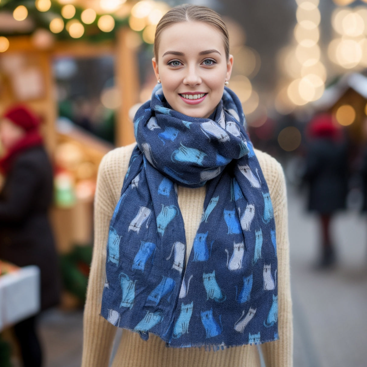 Fluffy Cat Scarf for Women & Men - Soft Plush Winter Scarf (85x180cm) in Blue - Perfect for Cold Weather, Christmas Gifts & Cozy Outfits