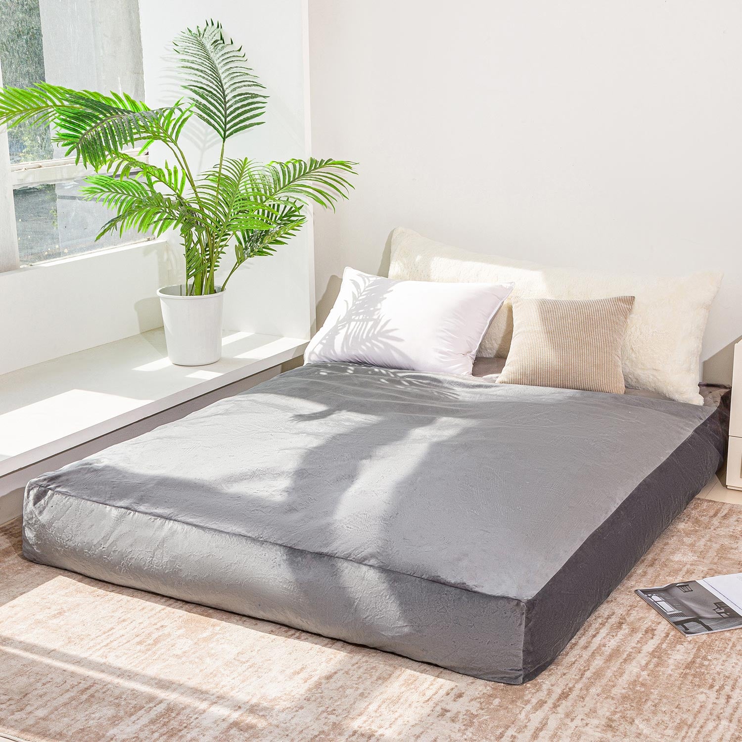 MAXYOYO Faux Fur Bean Bag Chair - Convertible Velvet Floor Bed with Removable Cover, Grey | Cozy Lounge Chair for Bedroom, Living Room & Game Room
