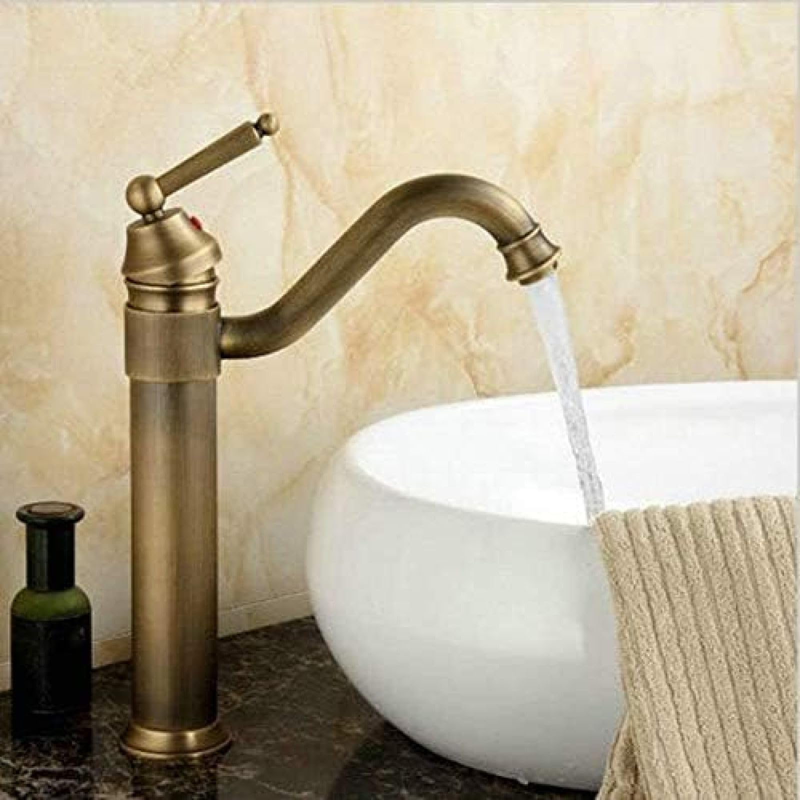 CRJUS Antique Brass Kitchen Faucet - Vintage Style Pull Down Sprayer Sink Mixer Tap with High Arc Spout for Modern Farmhouse & Rustic Kitchen Decor (Perfect for Washing Dishes, Filling Pots & Cleaning Vegetables)