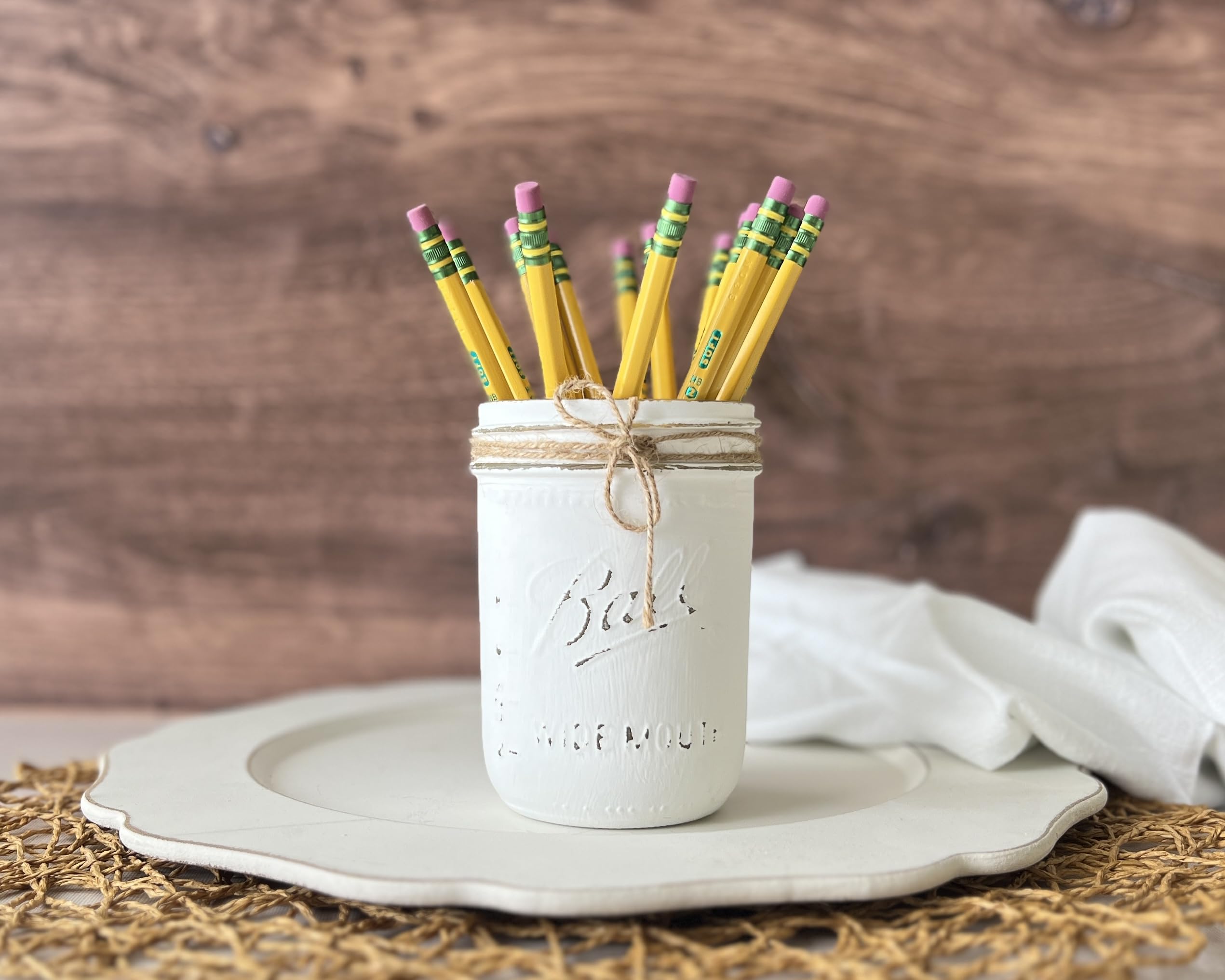White Mason Jar Decor – Makeup Brush Holder for Vanity & Desk Organizer, 16oz Wide Mouth Pint Mason Jars for Centerpieces & Table Decor, Perfect for Weddings, Home Decor, and Office Organization