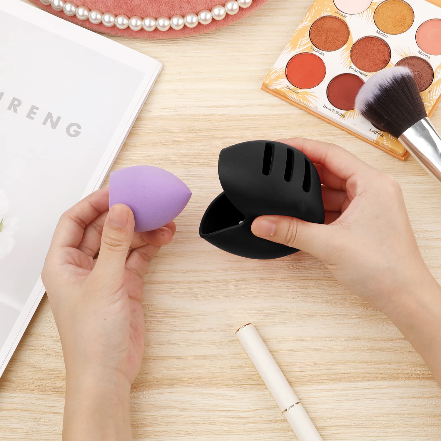 Breathable Silicone Makeup Sponge Holder - Reusable & Washable Beauty Blender Case for Travel, Protective Storage Container for Cosmetic Sponges (Black) | Perfect for On-the-Go Makeup Touchups & Travel Organization