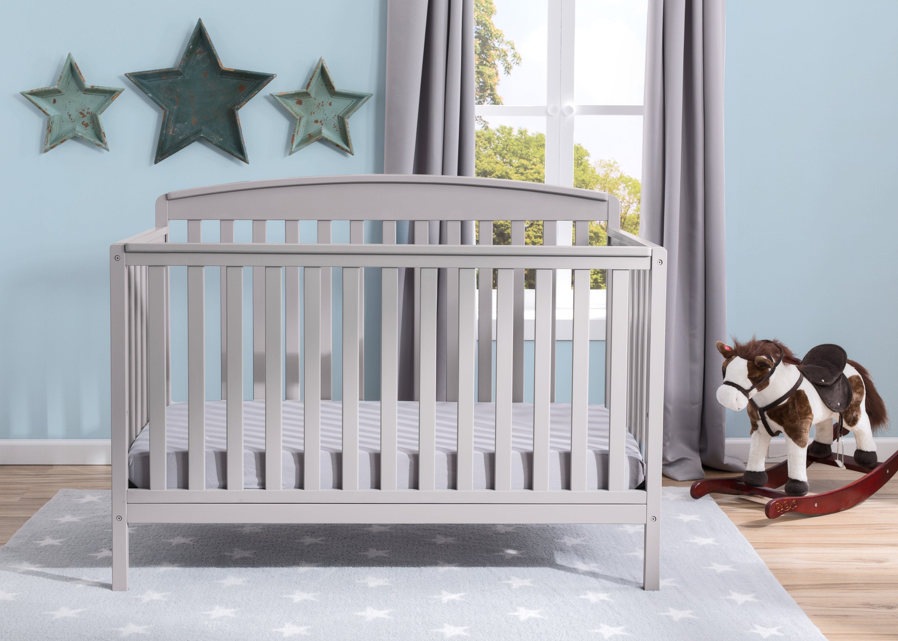 Brayden 4-in-1 Convertible Baby Crib with Toddler Bed & Daybed - Nursery Furniture for Newborns & Kids - Perfect for Bedrooms & Daycare Centers
