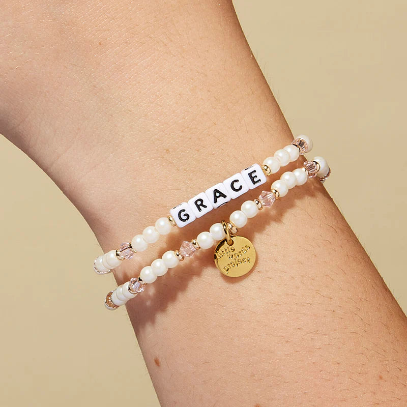Grace Air Spun Bracelet – Elegant & Lightweight Adjustable Bangle for Women | Perfect for Everyday Wear, Parties & Special Occasions