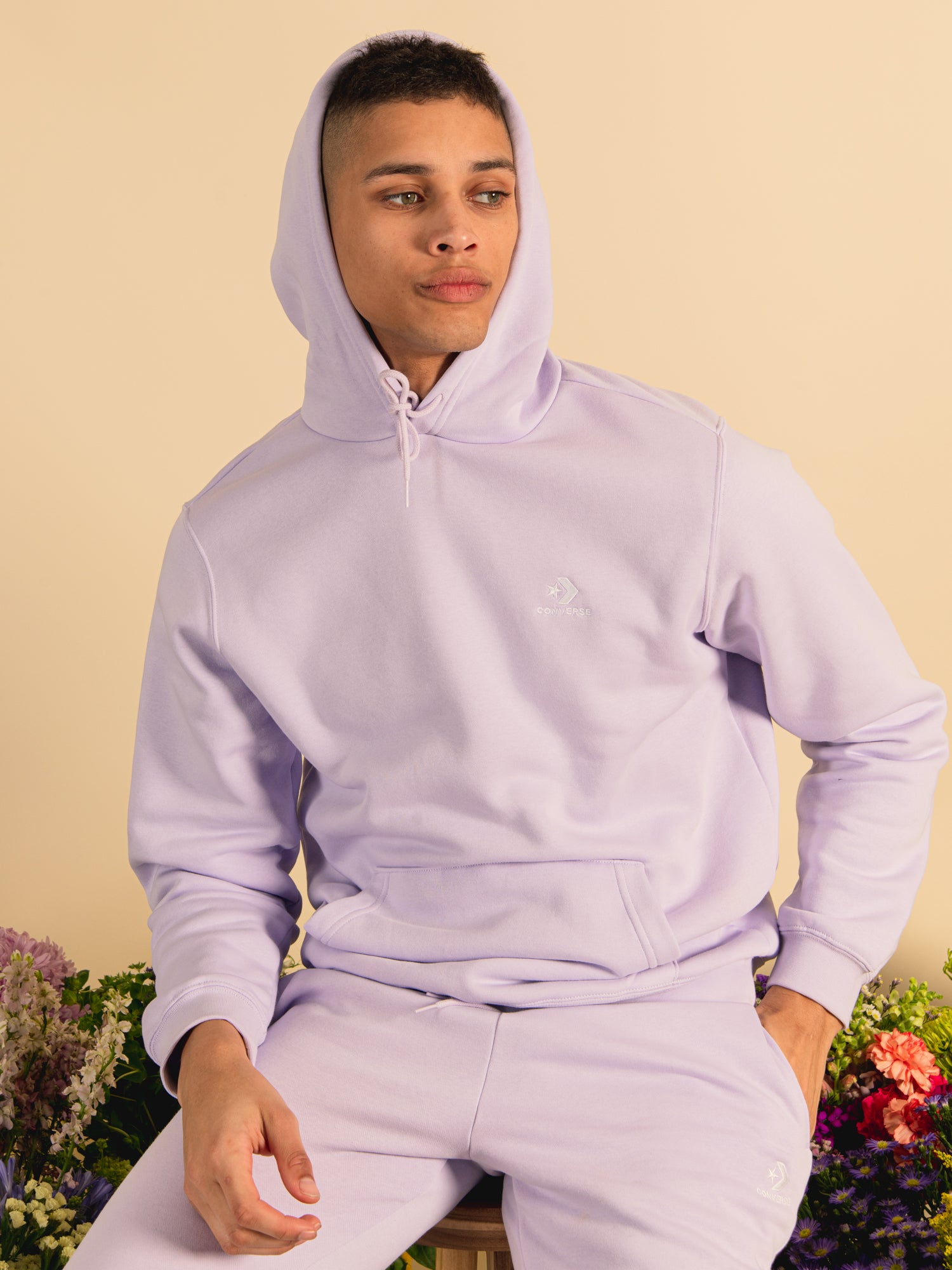 Converse Embroidered Star Chevron Hoodie for Men & Women - Stylish Pullover Sweatshirt for Casual Wear & Street Fashion