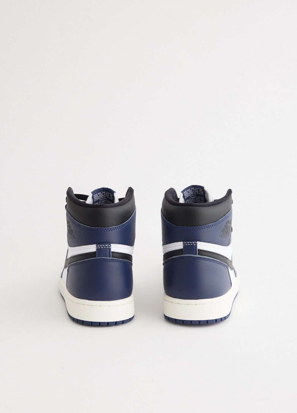 Air Jordan 1 Retro High OG 'Midnight Navy' Men's Basketball Shoes - Classic Sneakers for Streetwear, Casual Outfits & Sneaker Collectors | Durable Leather & Iconic Design for Everyday Wear