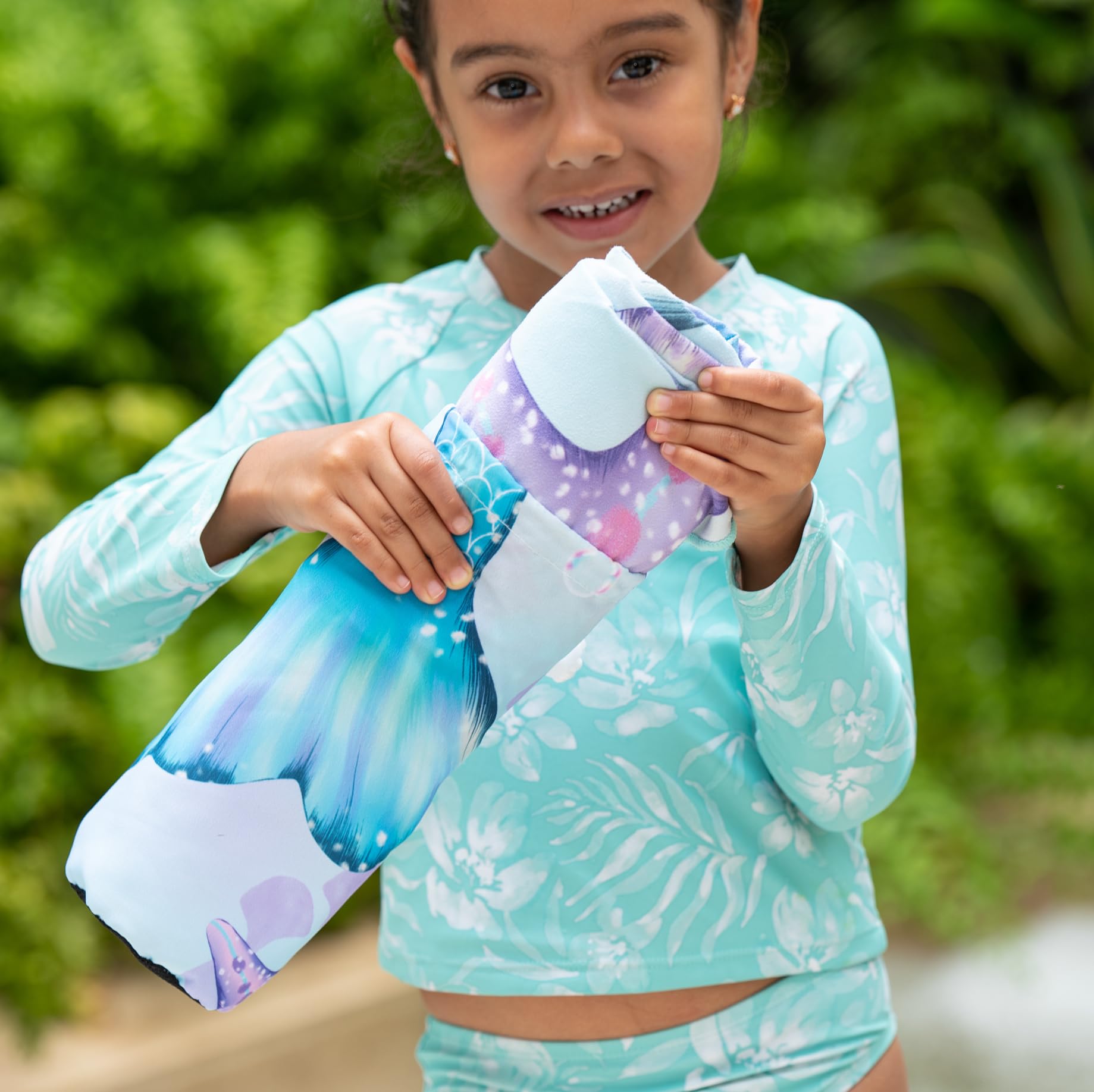 **Mermaid Kids Beach Towel for Girls 30x60 – Sand-Free, Quick-Dry Microfiber Swim Towel – Super Soft & Absorbent – Perfect for Bath, Pool, Travel, Camping – Ideal for Toddlers & Babies**    *(Use Case: Great for beach trips, swimming lessons, family vacations, and outdoor adventures!)*