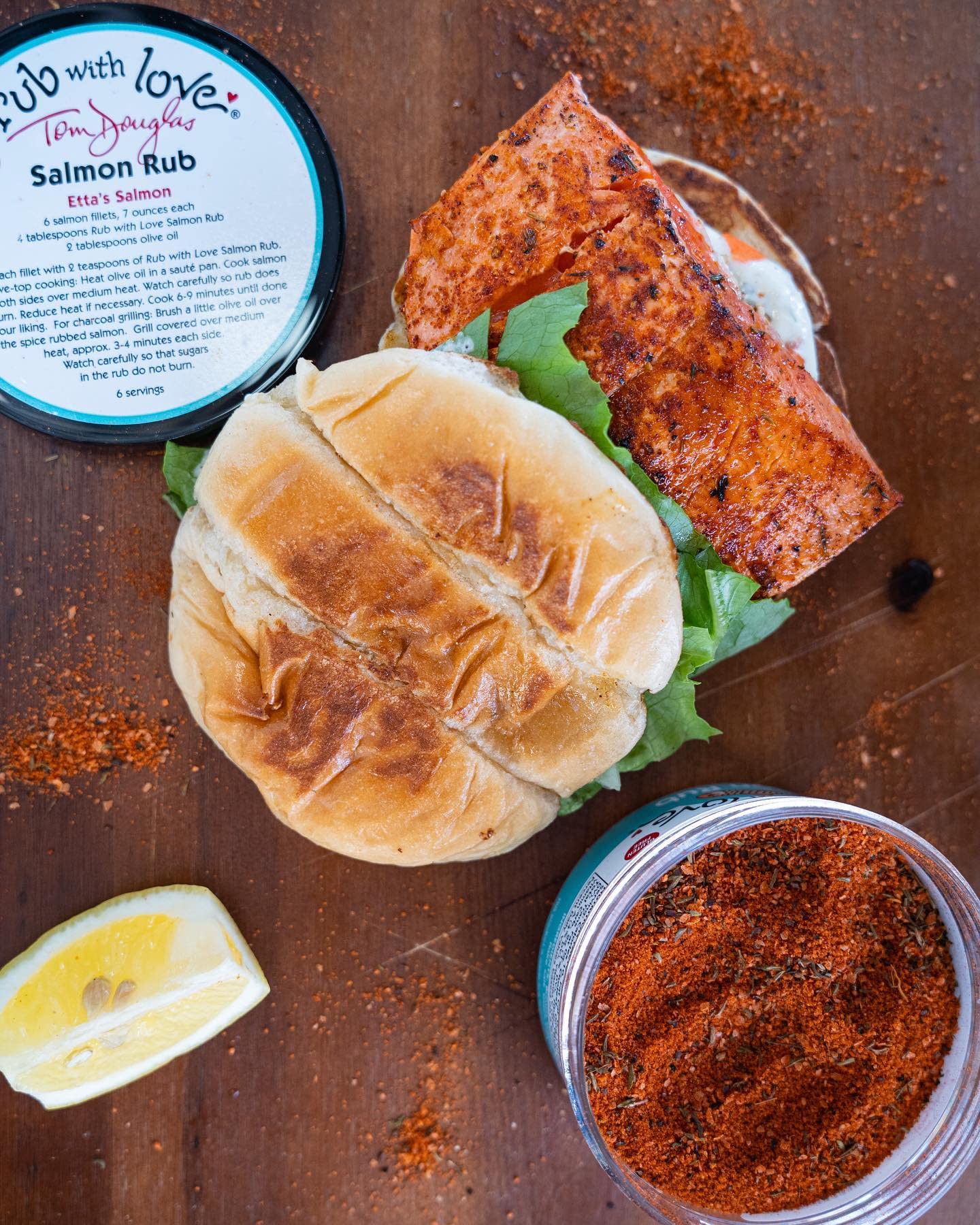 Premium BBQ Spice Gift Set - 12 Jars Ultimate Meat Rubs & Seasonings for Grilling Fish, Chicken, Pork & Steak | Perfect for Backyard BBQ, Tailgating & Holiday Gifting