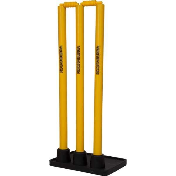 Kookaburra Plastic Cricket Practice Stump Set - Durable Training Wickets for Cricket Drills & Backyard Games | Perfect for Beginners, Coaches & Outdoor Sports Enthusiasts