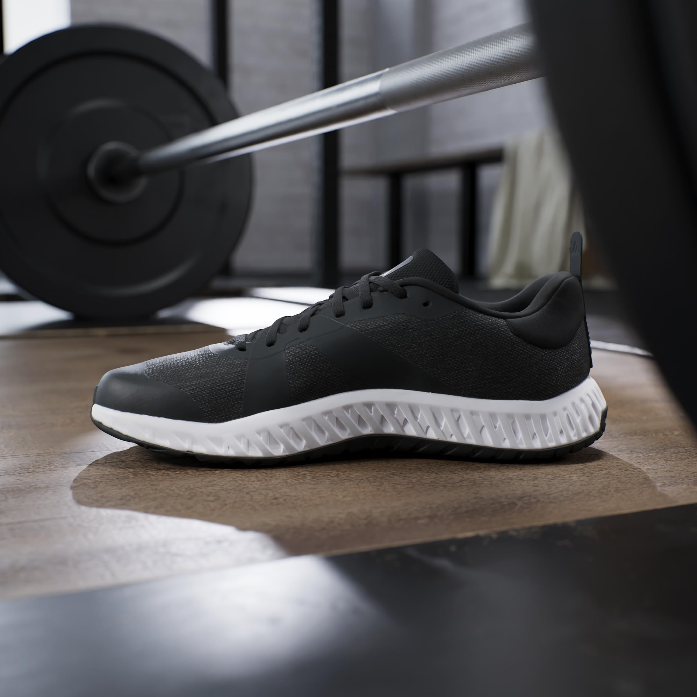 adidas Unisex-Adult Everyset Training Sneakers - Lightweight Gym Shoes for Men & Women - Perfect for Running, Workouts & Casual Wear