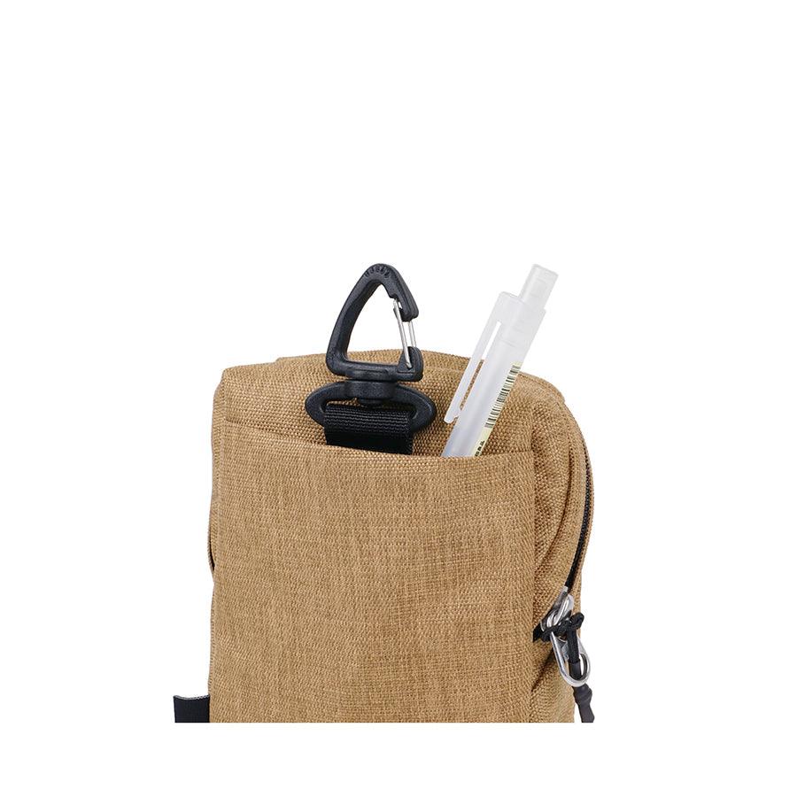 HELLOLULU Dale Compact Camera Bag Brown - Stylish & Lightweight DSLR/SLR Camera Case for Travel, Hiking & Everyday Use