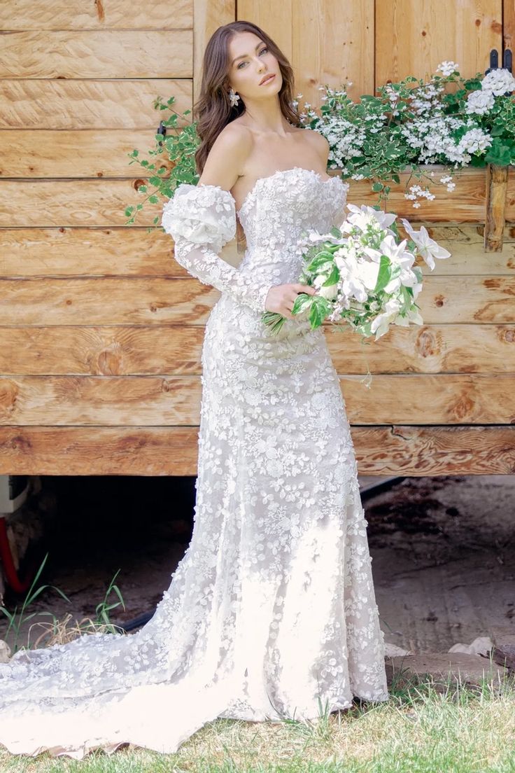 Willowby by Watters Cecilia Wedding Gown - Elegant Lace Bridal Dress for Romantic Ceremonies & Beach Weddings