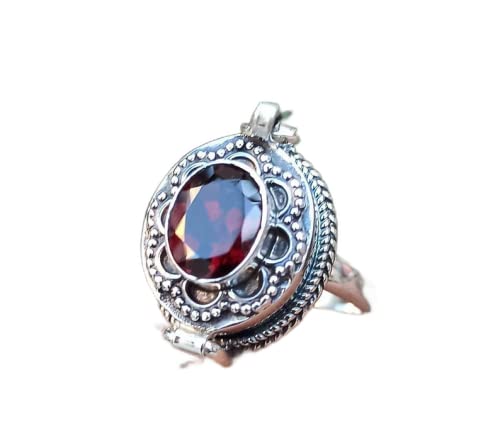 Handmade 925 Silver Garnet Poison Box Ring - Openable Statement Jewelry for Women, Unique Gift for Her - Perfect for Christmas, Halloween, Cosplay & Gothic Fashion
