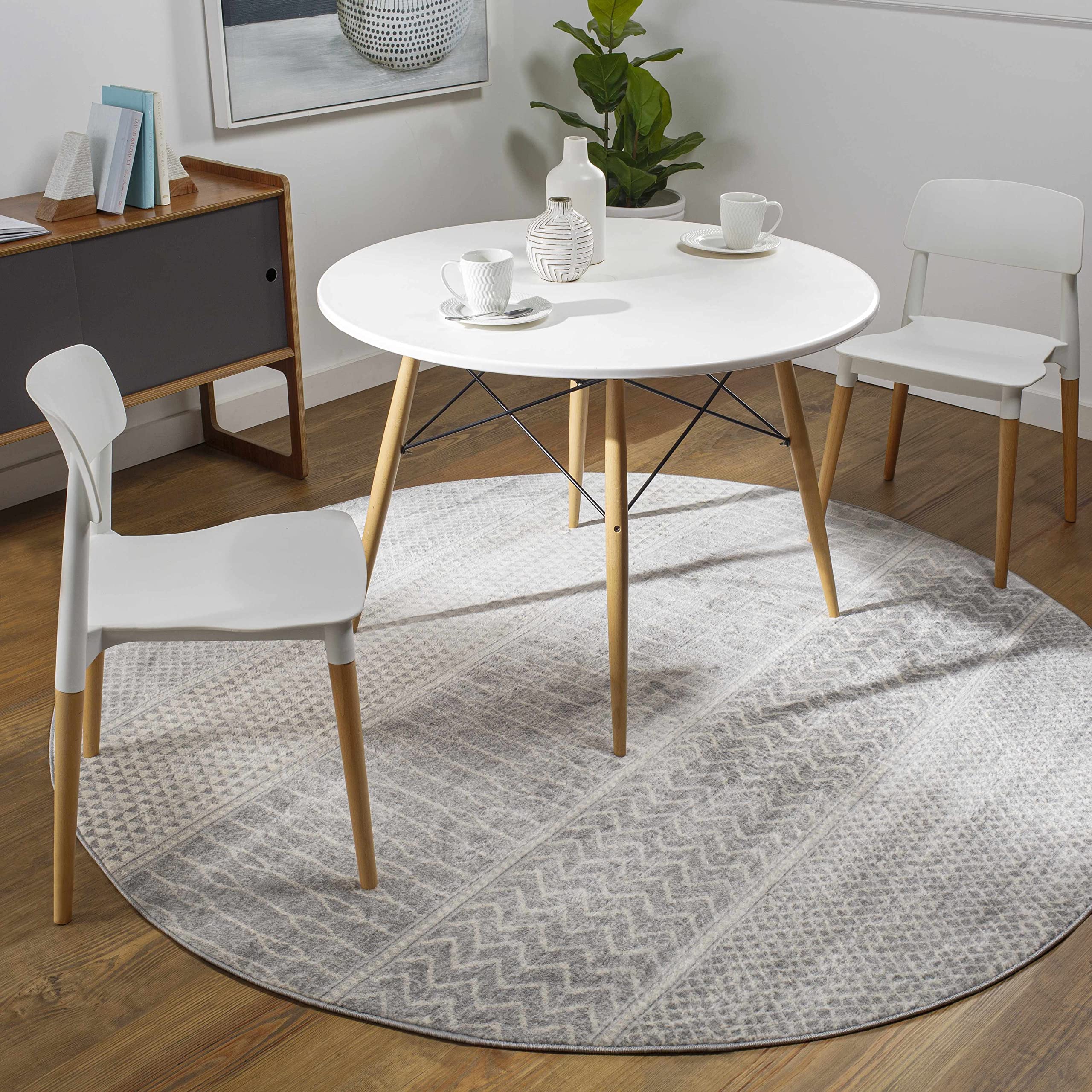 Hauteloom Bingham Modern Round Area Rug 7'10