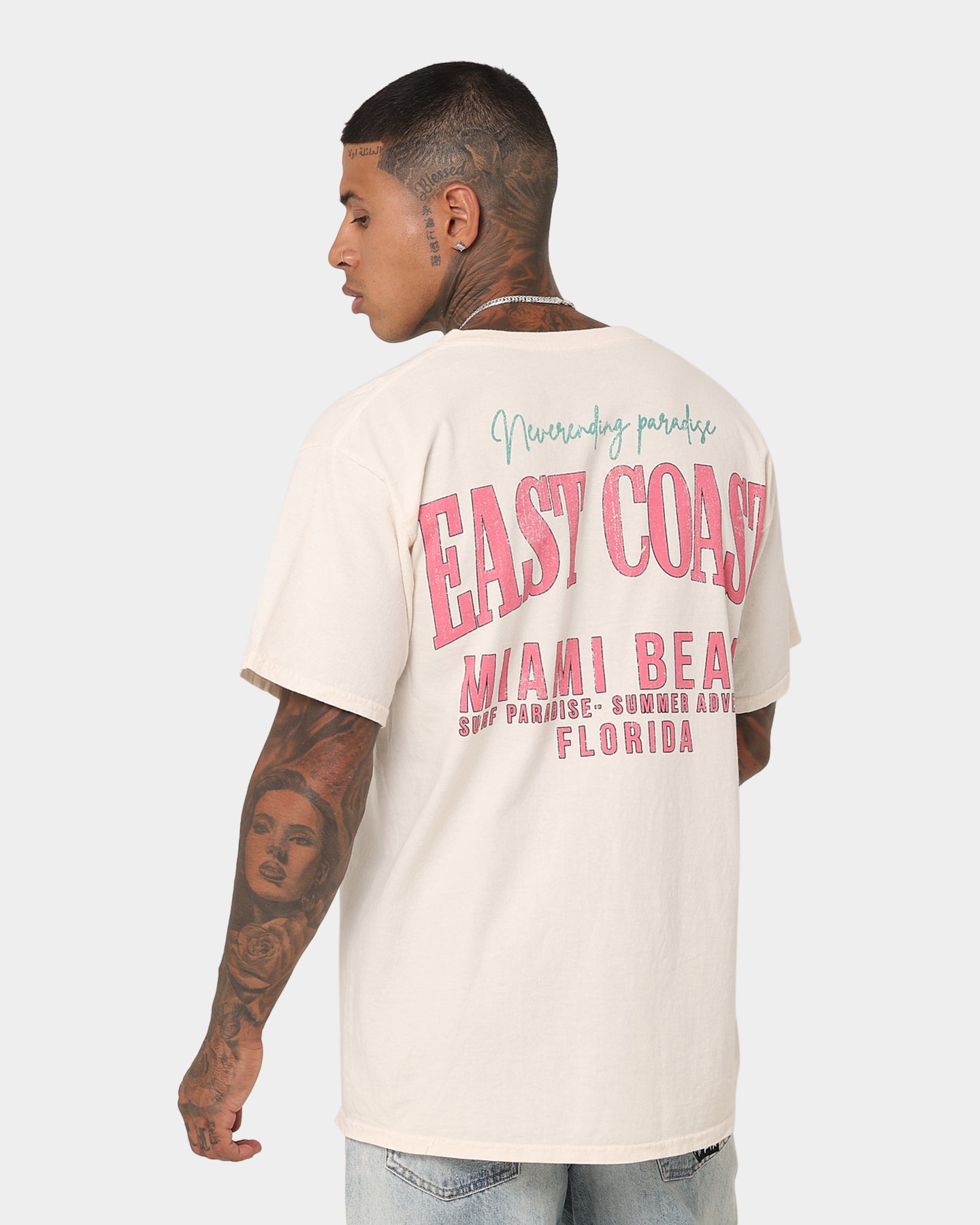 Vintage Miami Beach T-Shirt - Retro American Thrift Style in Off White | Perfect for Casual Wear, Beach Outfits & Summer Fashion
