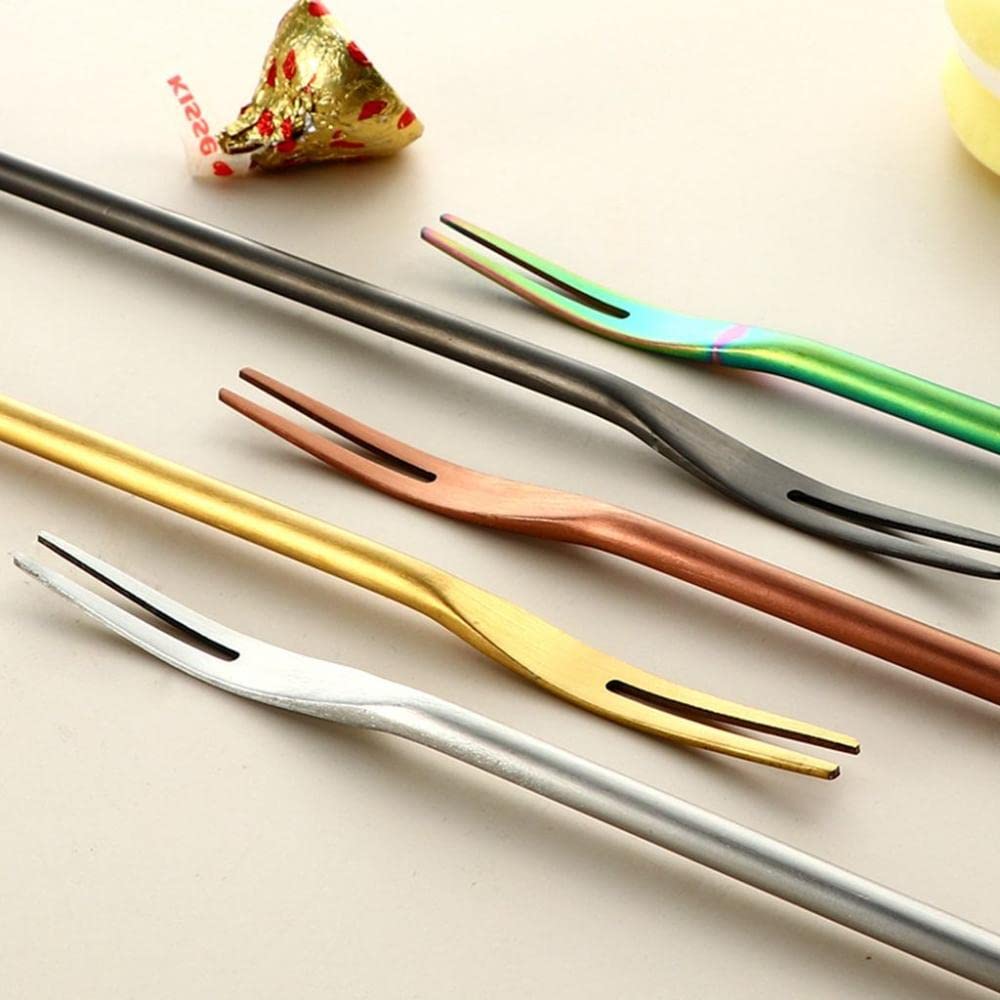 Rose Gold Stainless Steel Fruit Fork Set - 13cm Long Handle Dessert Forks for Candy, Pickles, Fruits & Appetizers - Elegant Tableware for Birthday Parties, Weddings & Special Events