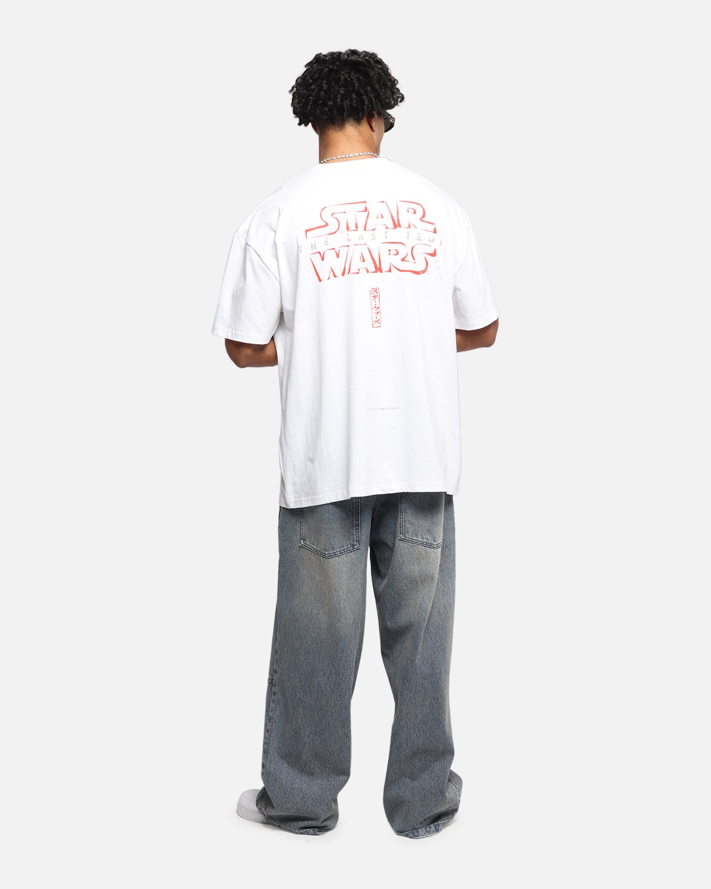 73 Studio Star Wars Takumi Last Jedi Vintage T-Shirt White - Perfect for Cosplay, Movie Nights & Star Wars Fans