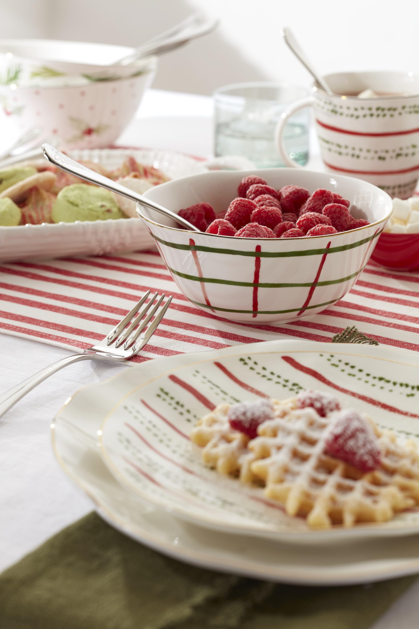 Lenox 895262 Bayberry 4-Piece Dessert Plate Set - Christmas Drinkware & Holiday Hosting Essentials - Perfect for Festive Desserts, Cocktail Parties & Seasonal Entertaining