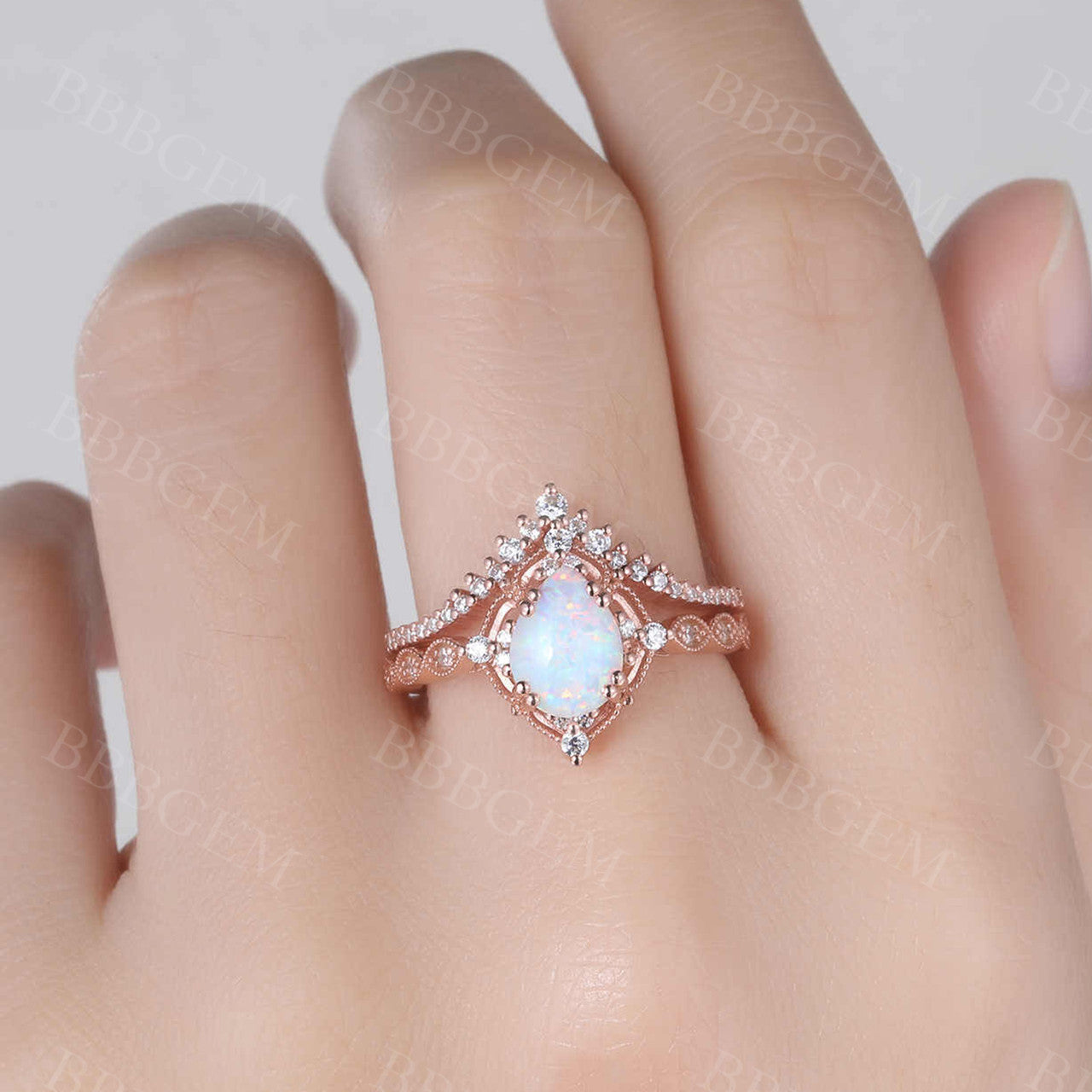 Vintage White Opal Engagement Ring Set - 14K Rose Gold Wedding Band for Women, Bridal Anniversary Jewelry Gift (Perfect for Proposals, Weddings & Romantic Occasions)