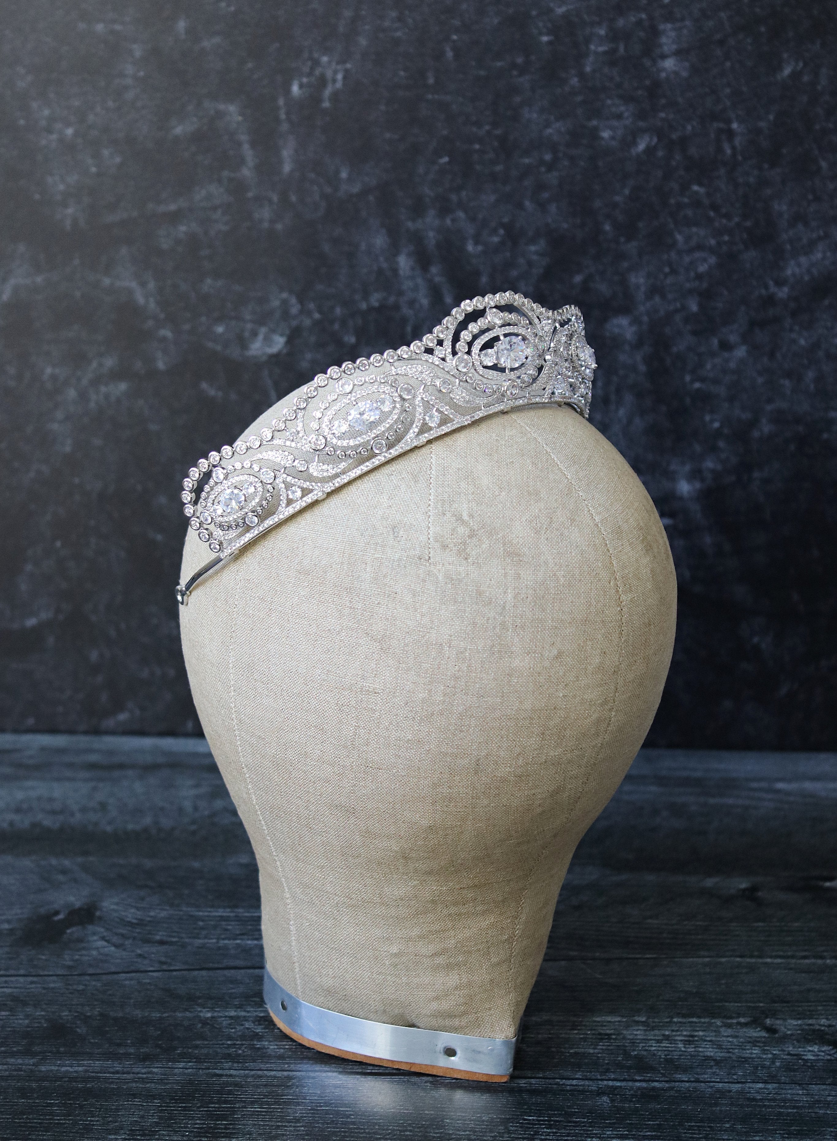 HYACINTH Simulated Diamond Bridal Tiara - Elegant Crystal Wedding Crown for Bride, Bridesmaid, Prom, Pageant & Special Occasions