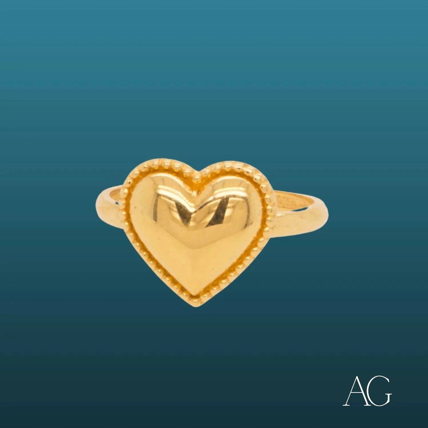 18K Gold Heart Ring for Women - Elegant & Timeless Love Jewelry Gift for Her - Perfect for Anniversaries, Valentine's Day & Romantic Occasions