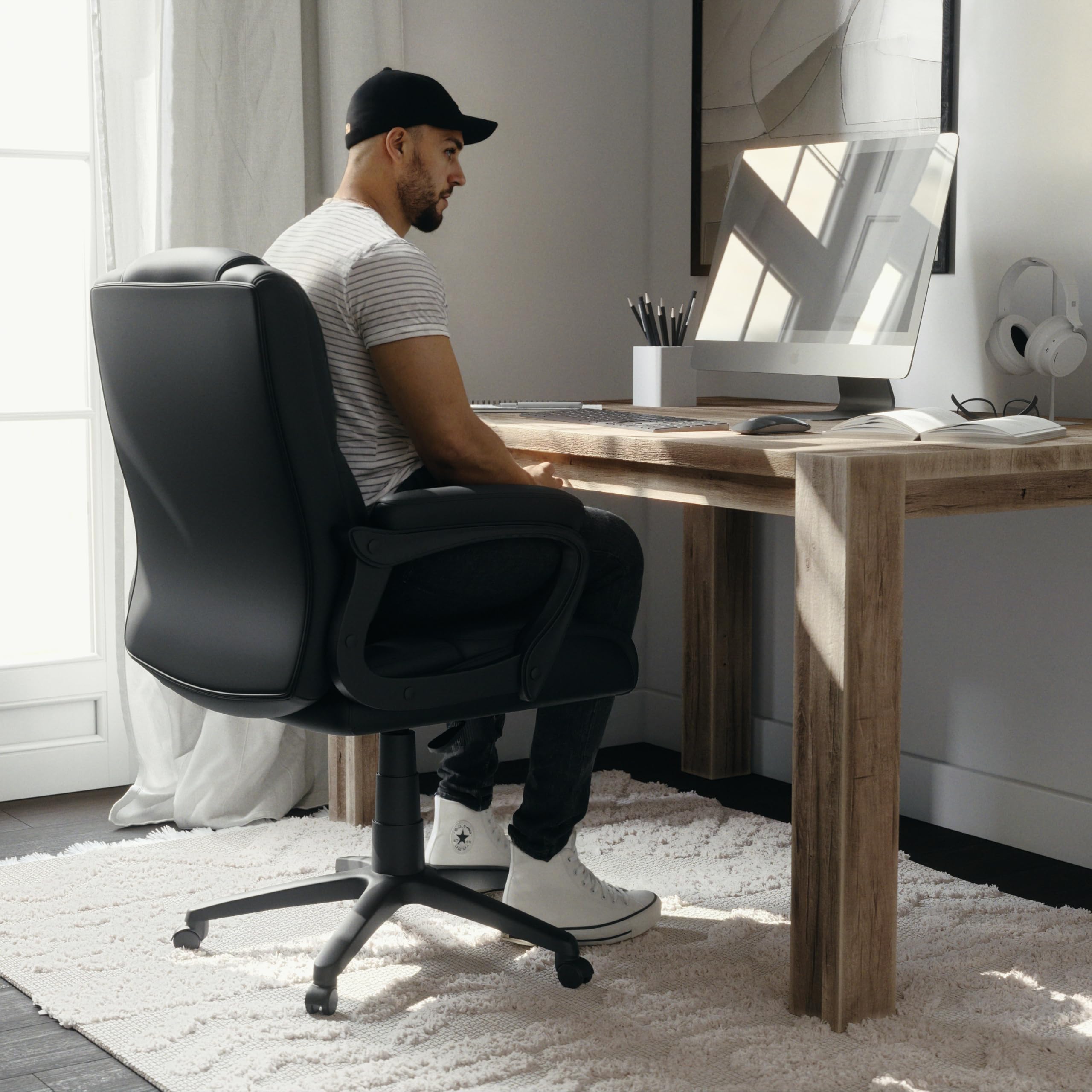 Flash Furniture Big & Tall Swivel LeatherSoft Office & Gaming Chair - Ergonomic Adjustable Height Executive Chair with Padded Armrests - Perfect for Home Office, Gaming Setup & Workspace (Black)