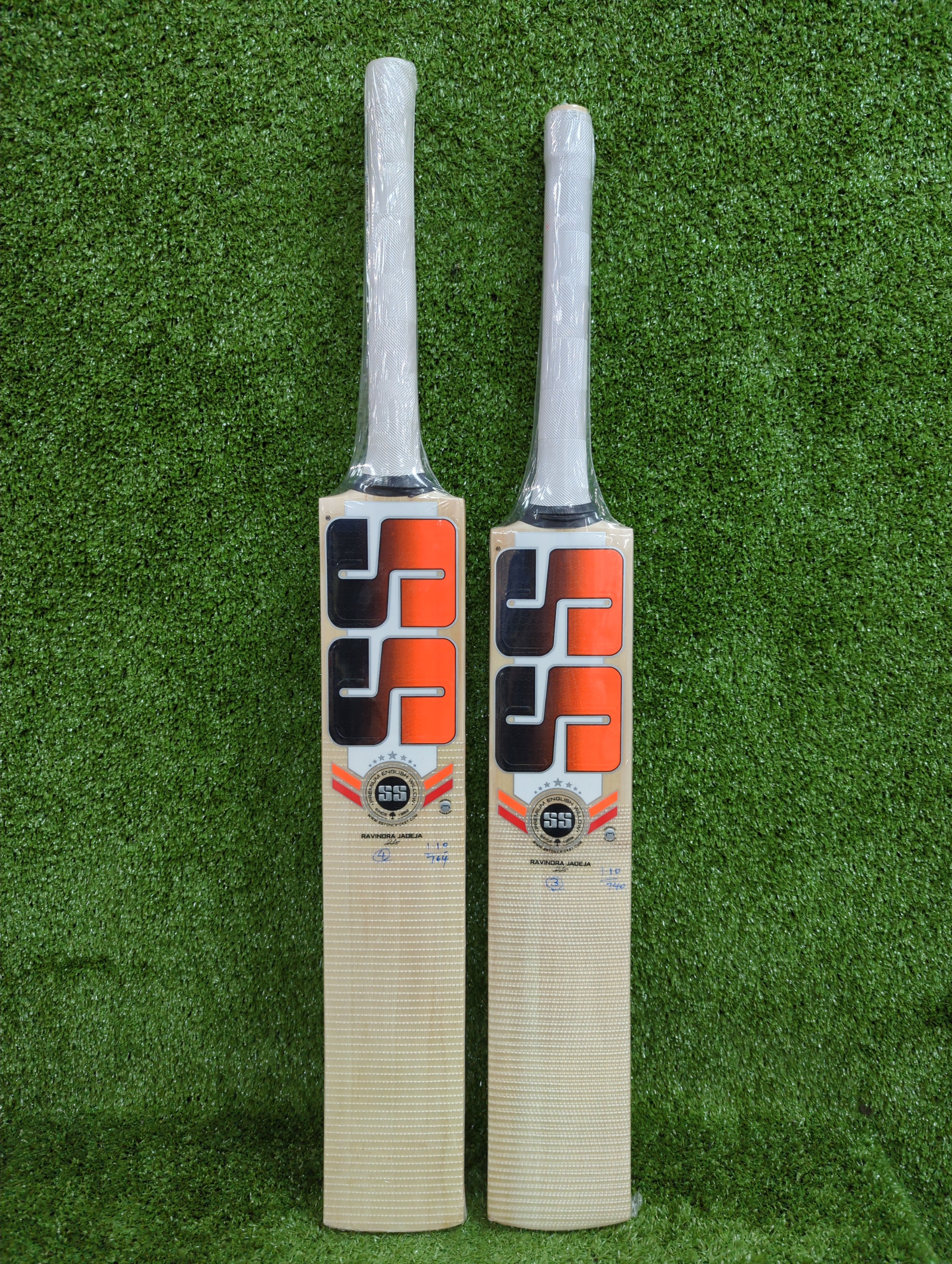 Premium English Willow Cricket Bat for Youth - SS Ravindra Jadeja Junior Model - Perfect for Training & Matches