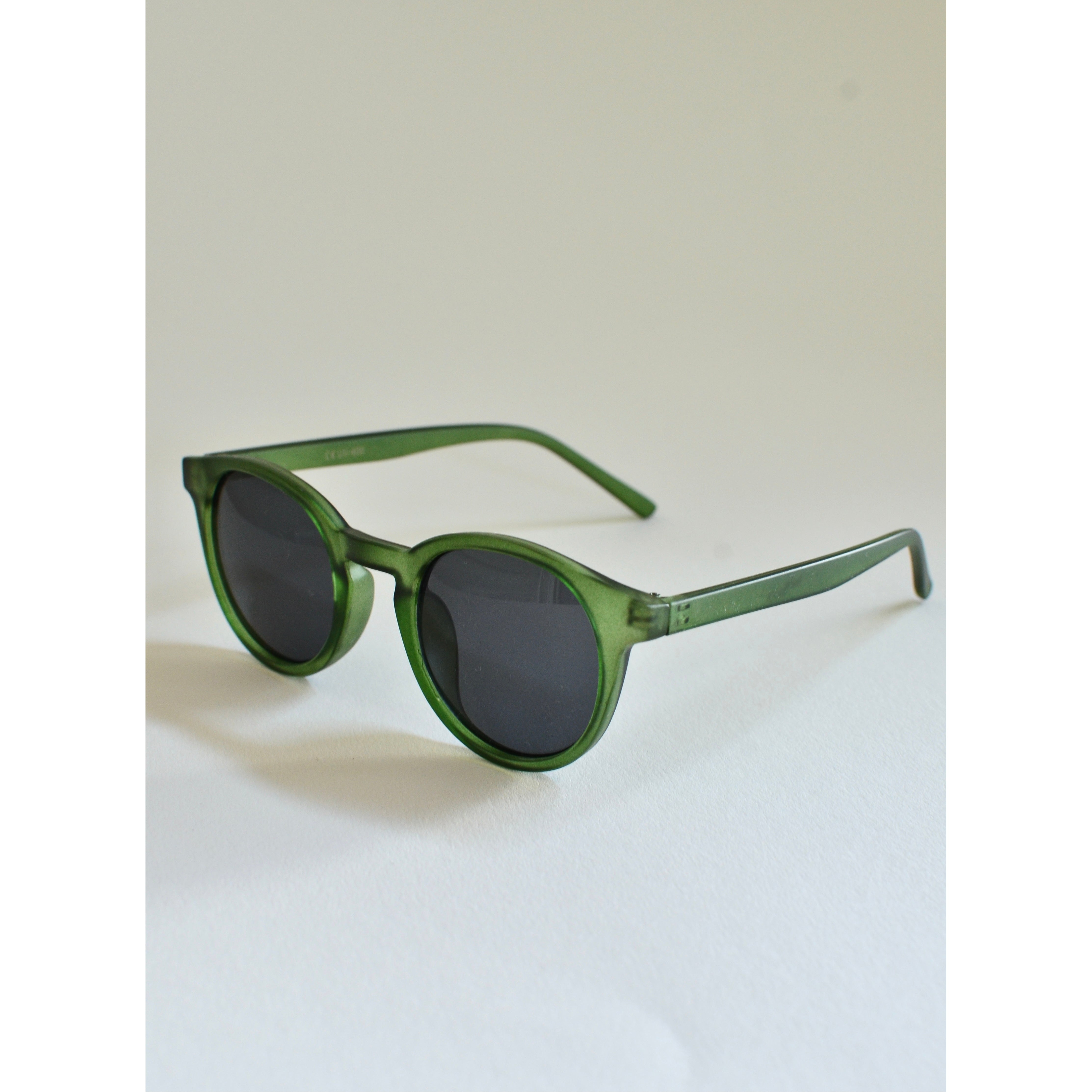 BabyMocs Adult Sunglasses - Classic Aviator Style with Green Lenses for Men & Women | Perfect for Driving, Beach & Outdoor Activities