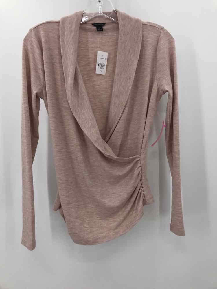 Pre-Owned Ann Taylor Pink Long Sleeve Blouse Size XS - Perfect for Office Wear, Business Casual & Special Occasions