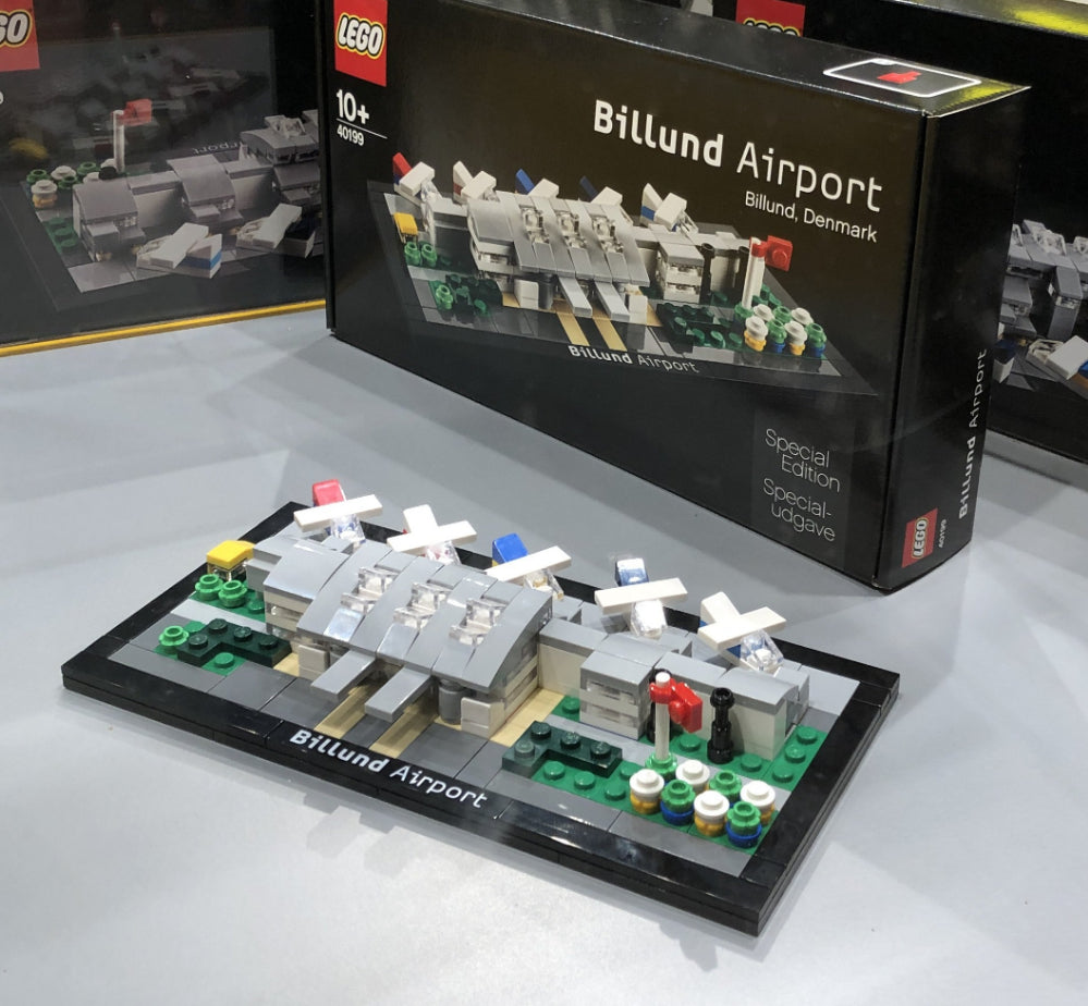 LEGO 40199 Billund Airport Exclusive Building Set - Limited Edition Collector's Model for Adults & Kids - Perfect for Display, Gifts & Aviation Enthusiasts