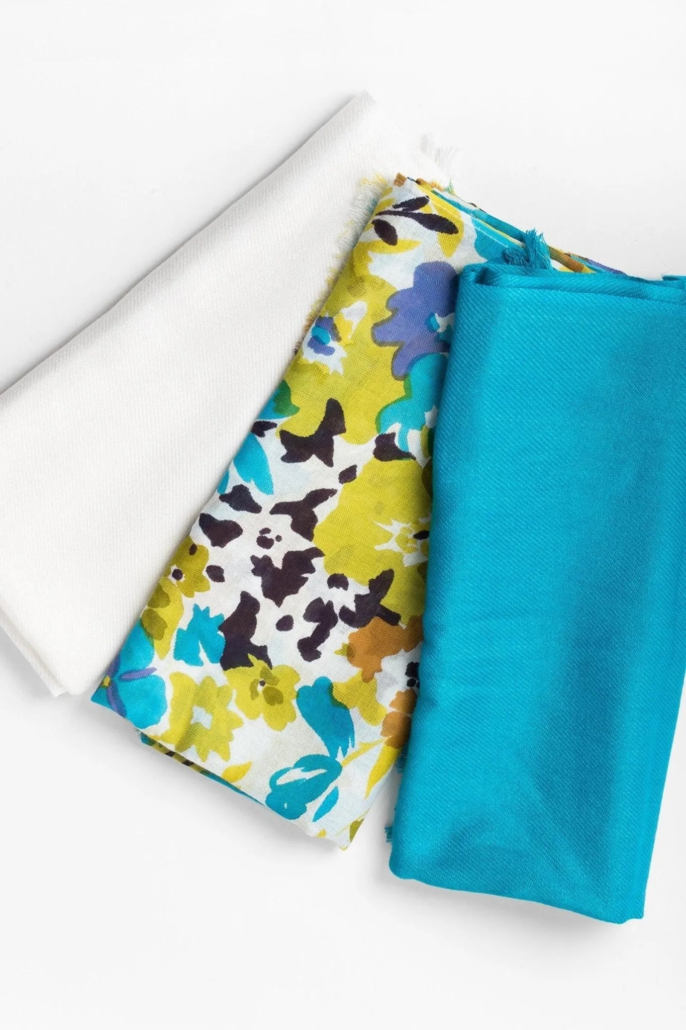 Elegant Floral Garden Scarf Set for Women - Lightweight Fashion Accessory for Spring Outfits, Weddings & Outdoor Events