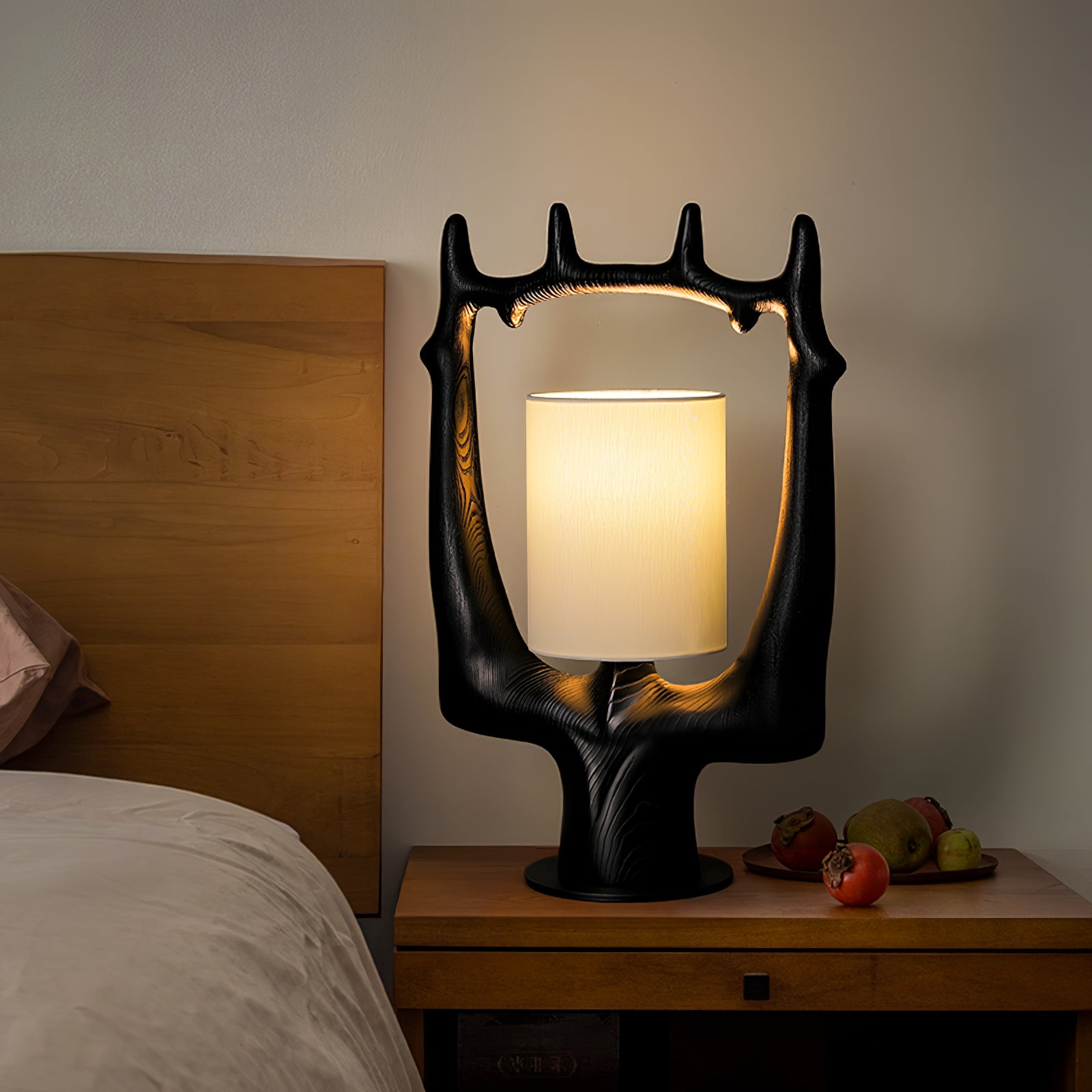 Antler Ring Table Lamp - Rustic Deer Horn Nightstand Light for Bedroom, Living Room, or Cabin Decor - Perfect for Farmhouse, Lodge & Hunting Cabin Ambience