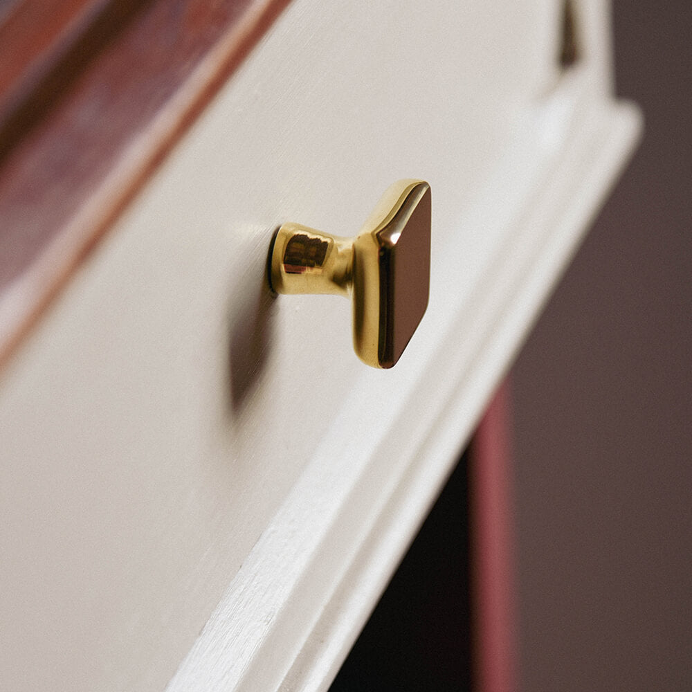 Polished Brass Cabinet Knobs - Elegant Hardware for Kitchen, Bathroom & Furniture - Perfect for Drawers, Cabinets & DIY Home Decor Projects