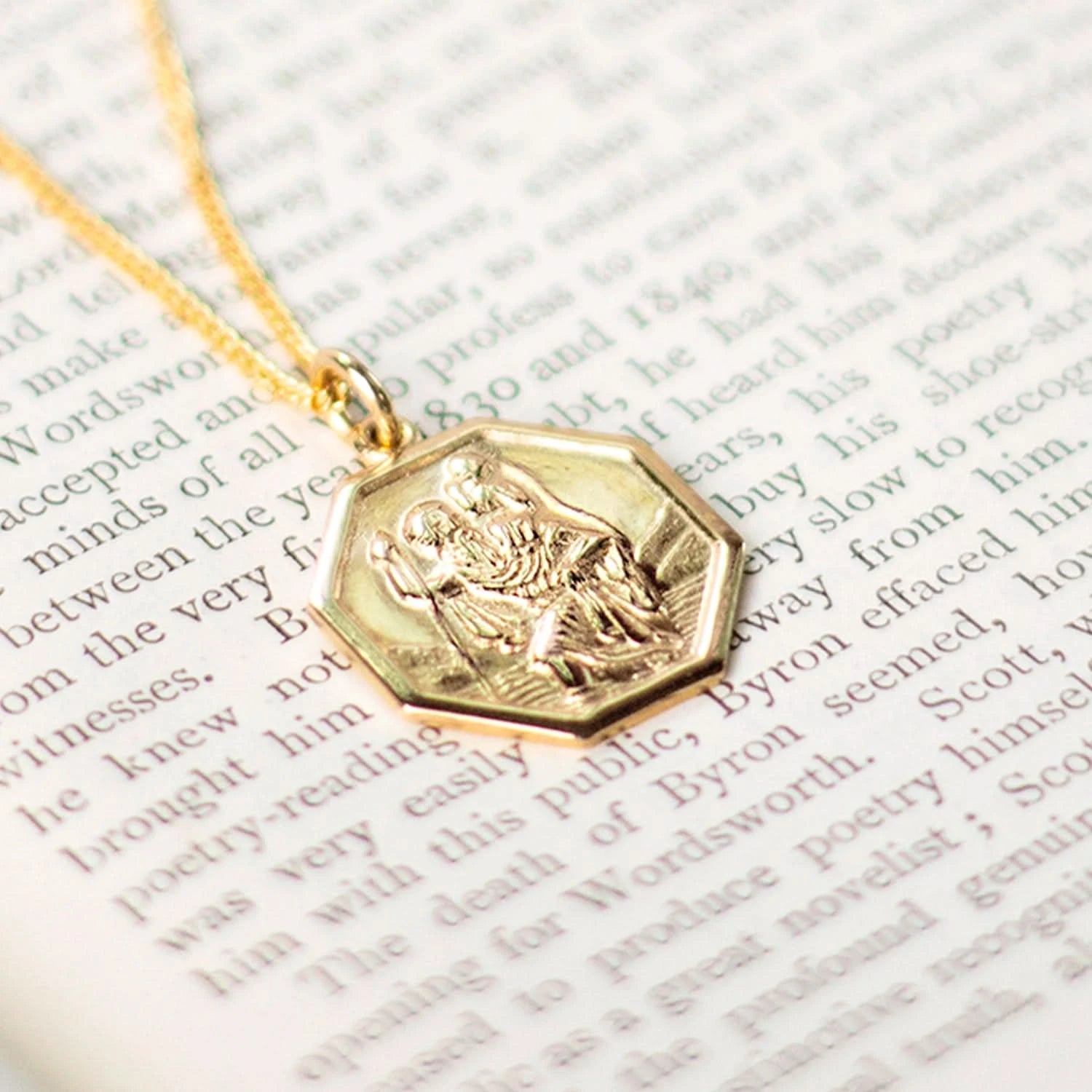 St Christopher Necklace for Men & Women - 14K Solid Gold Religious Pendant with Free Engraving - Perfect for Travel Protection & Faith Jewelry Gifts