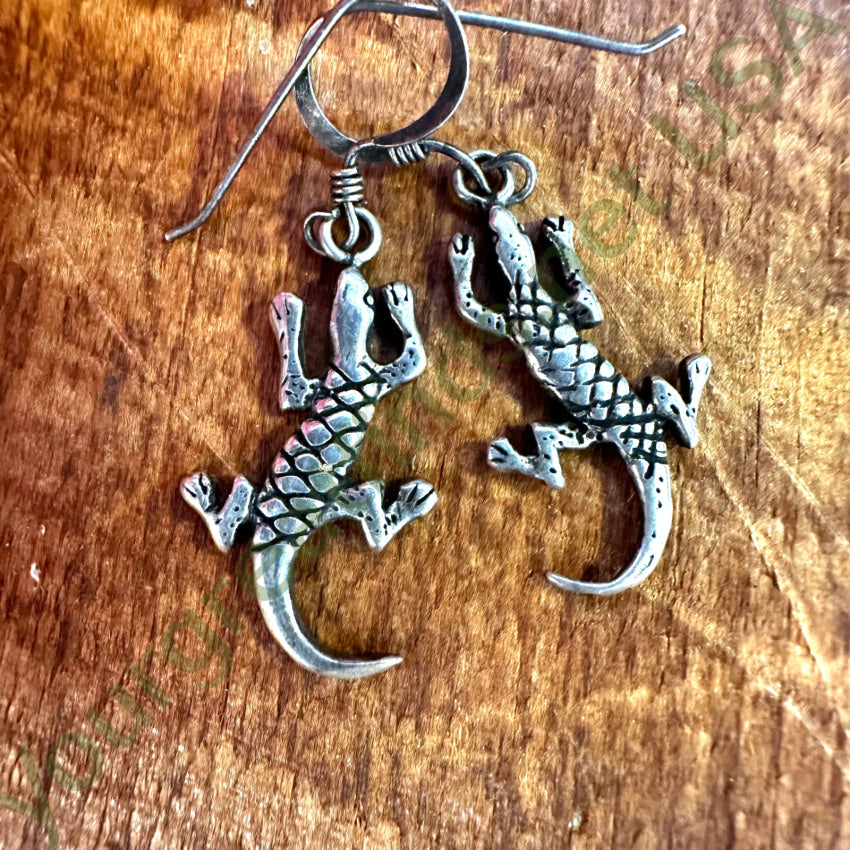Vintage Sterling Silver Lizard Pierced Earrings for Women - Hypoallergenic 925 Silver Jewelry - Perfect for Casual Wear, Parties & Gift Giving