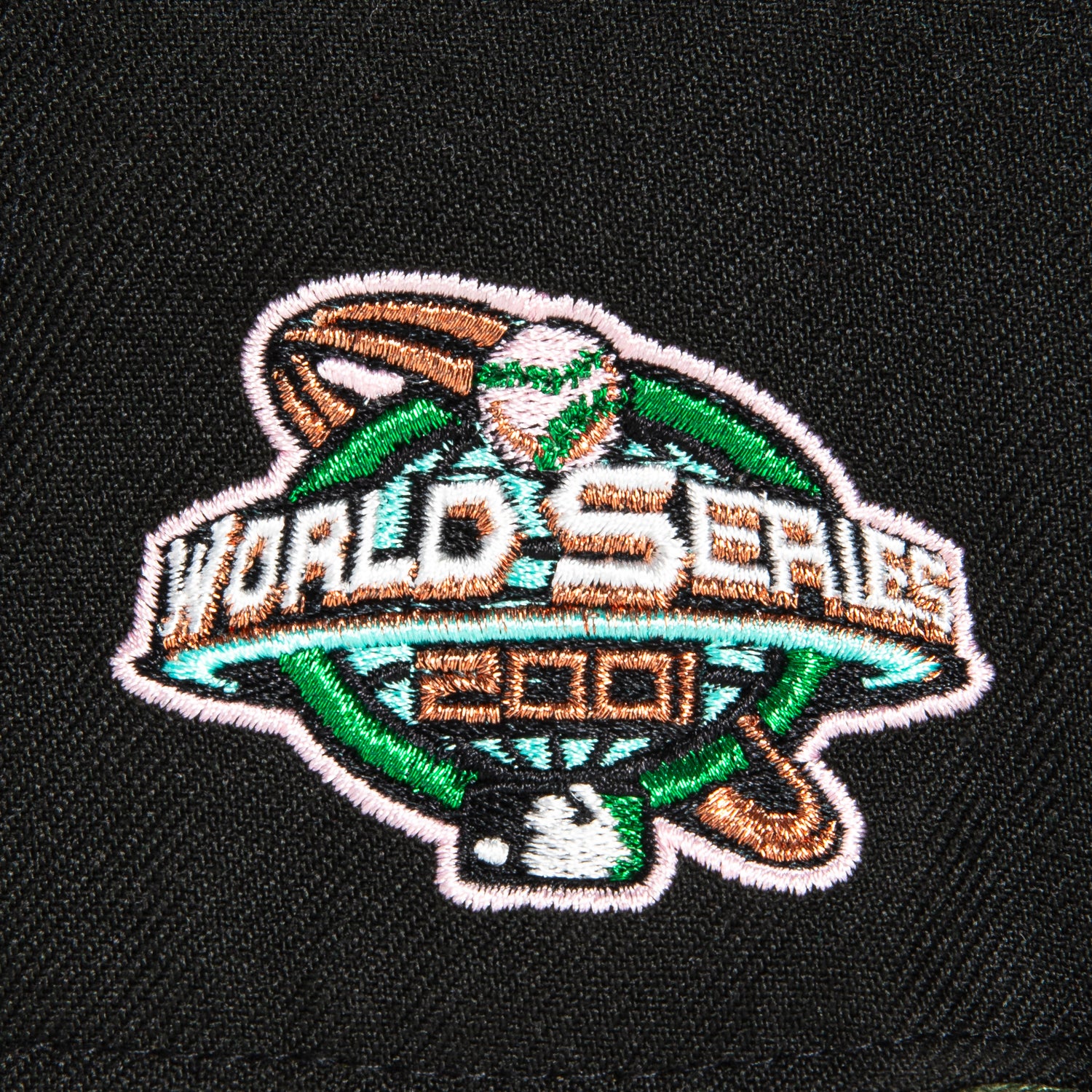 New Era 59Fifty Arizona Diamondbacks 2001 World Series Patch Snapback Hat - Black, Olive, Metallic Copper - Official MLB Baseball Cap for Men & Women - Perfect for Games, Collecting & Streetwear Fashion