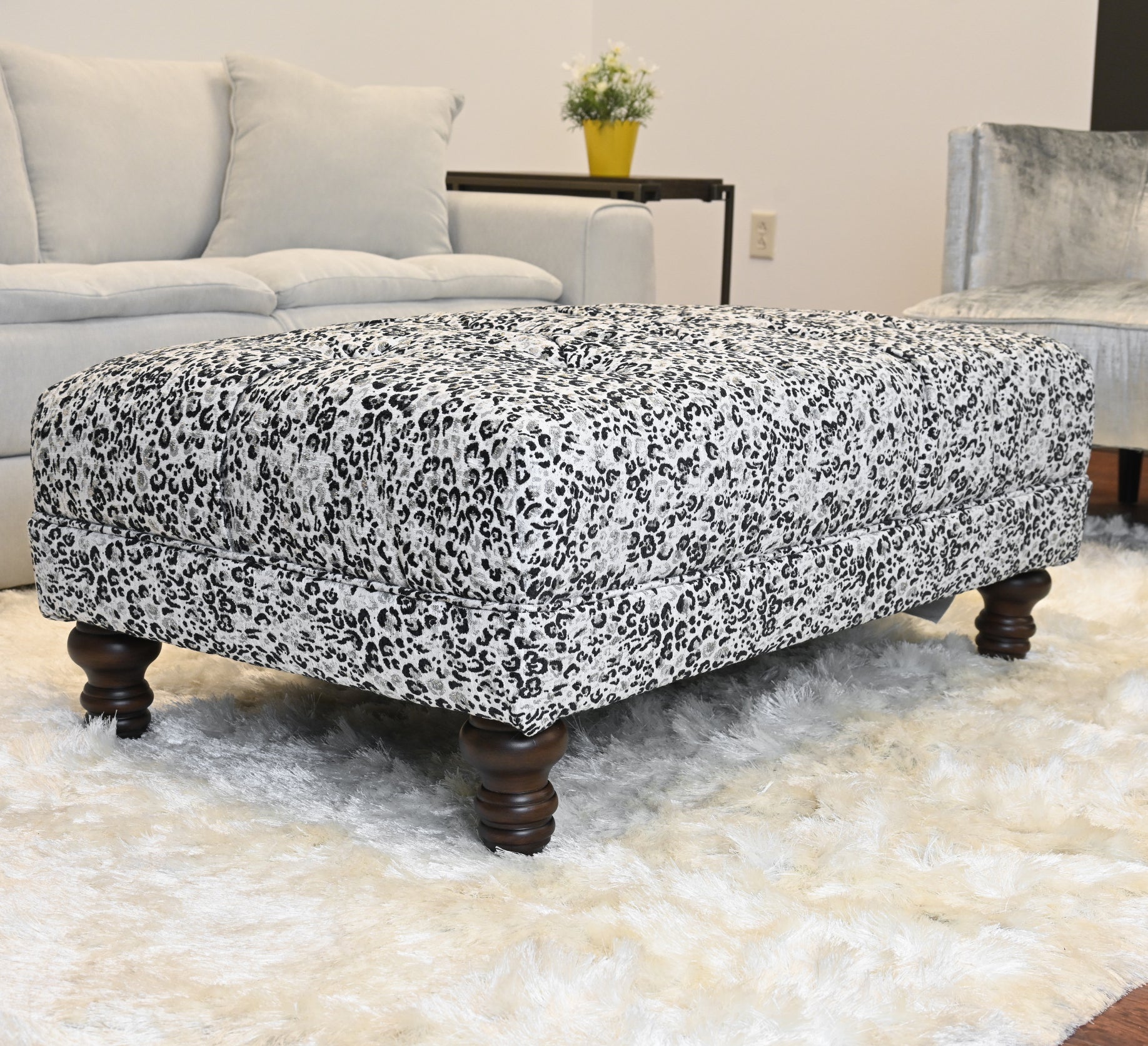Roundhill Furniture Charbilia Fabric Tufted Cocktail Ottoman in Dexter Geyser - Stylish Living Room Footrest & Coffee Table for Modern Home Decor