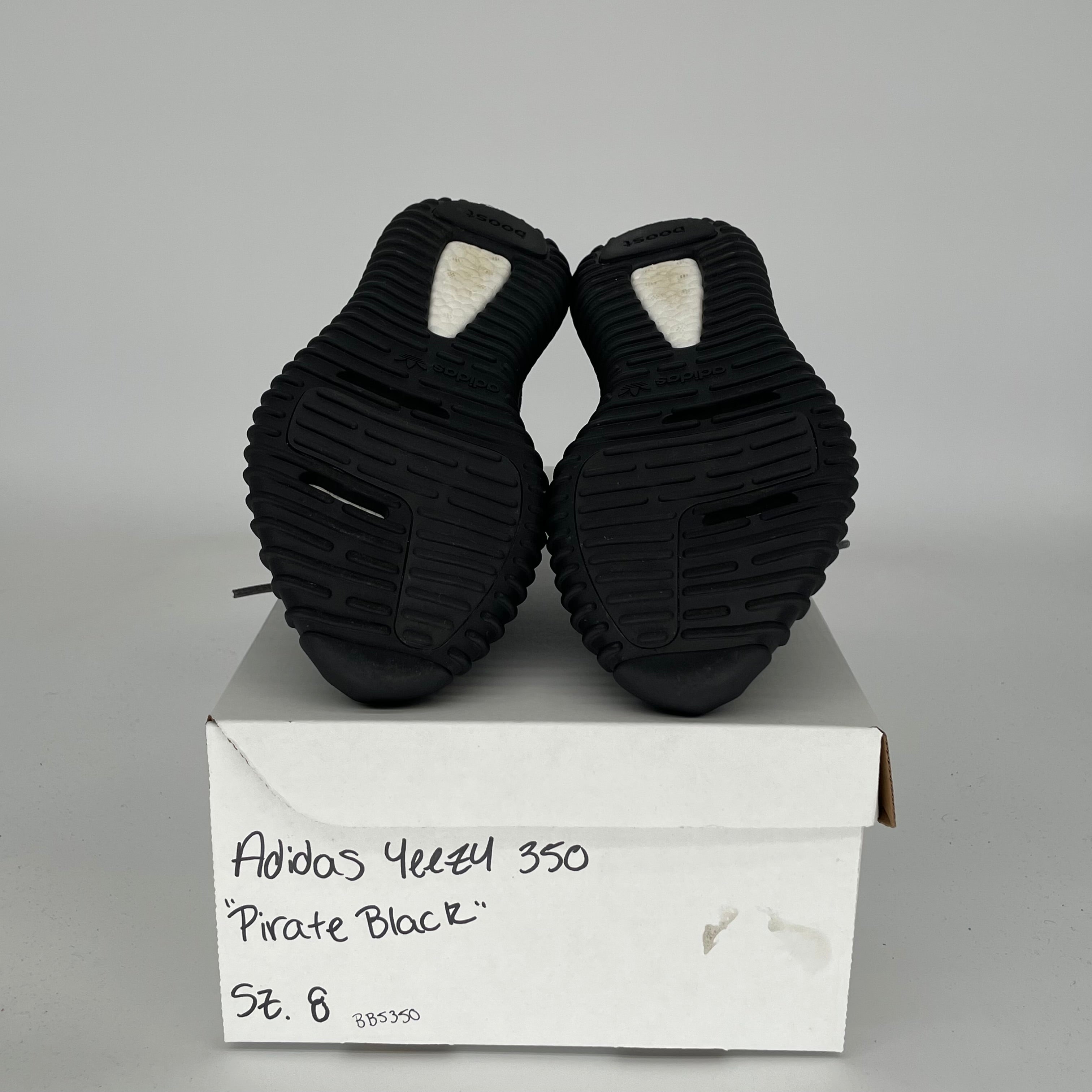Adidas Yeezy Boost 350 V2 Pirate Black Men's Running Shoes Size 8 - BB5350 - Perfect for Casual Wear, Gym & Street Fashion