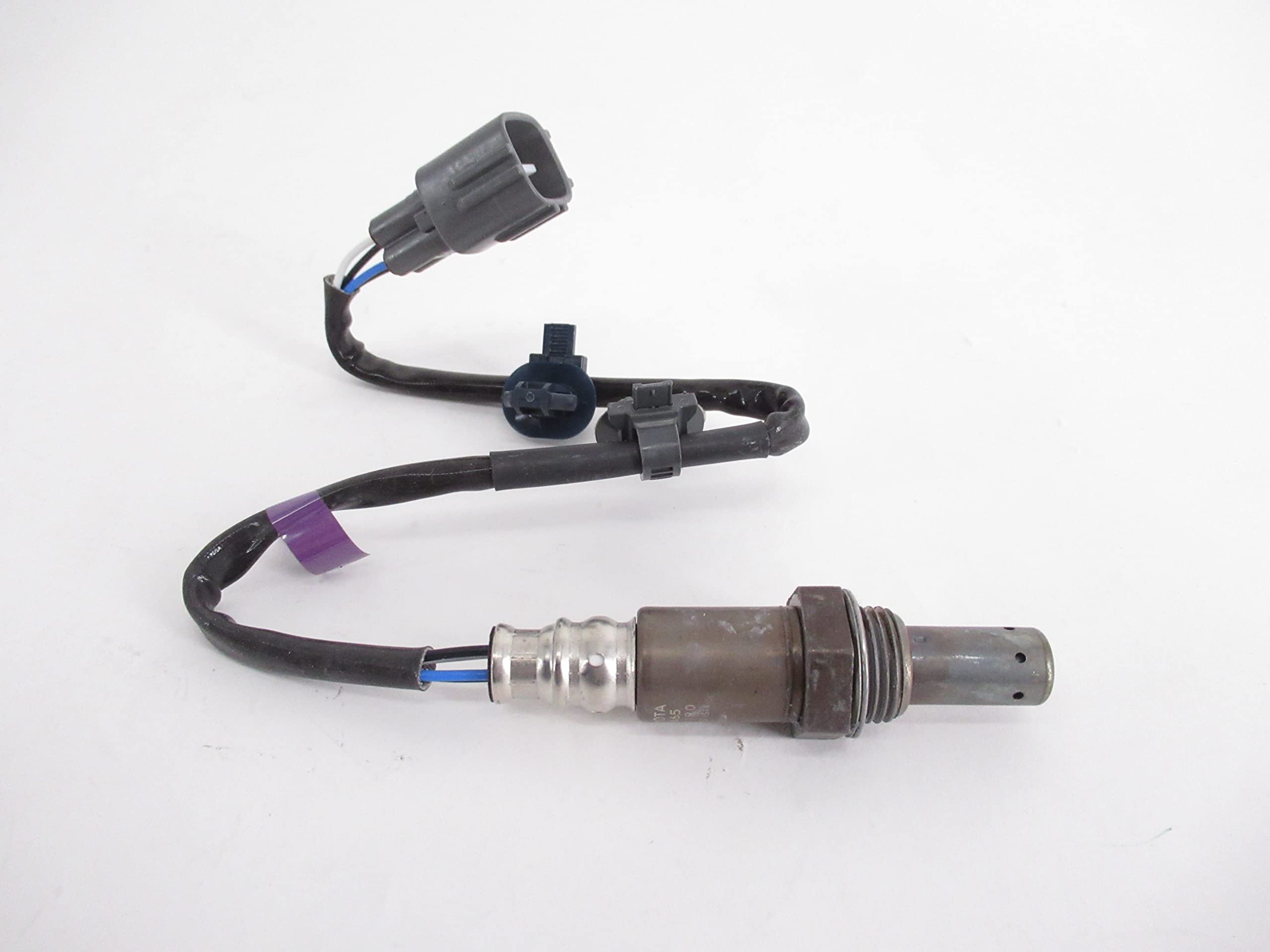 TOYOTA 89465-0C190 Oxygen Sensor Replacement - Compatible with Various TOYOTA Models - Improves Engine Performance & Fuel Efficiency - Perfect for City Driving & Highway Commutes