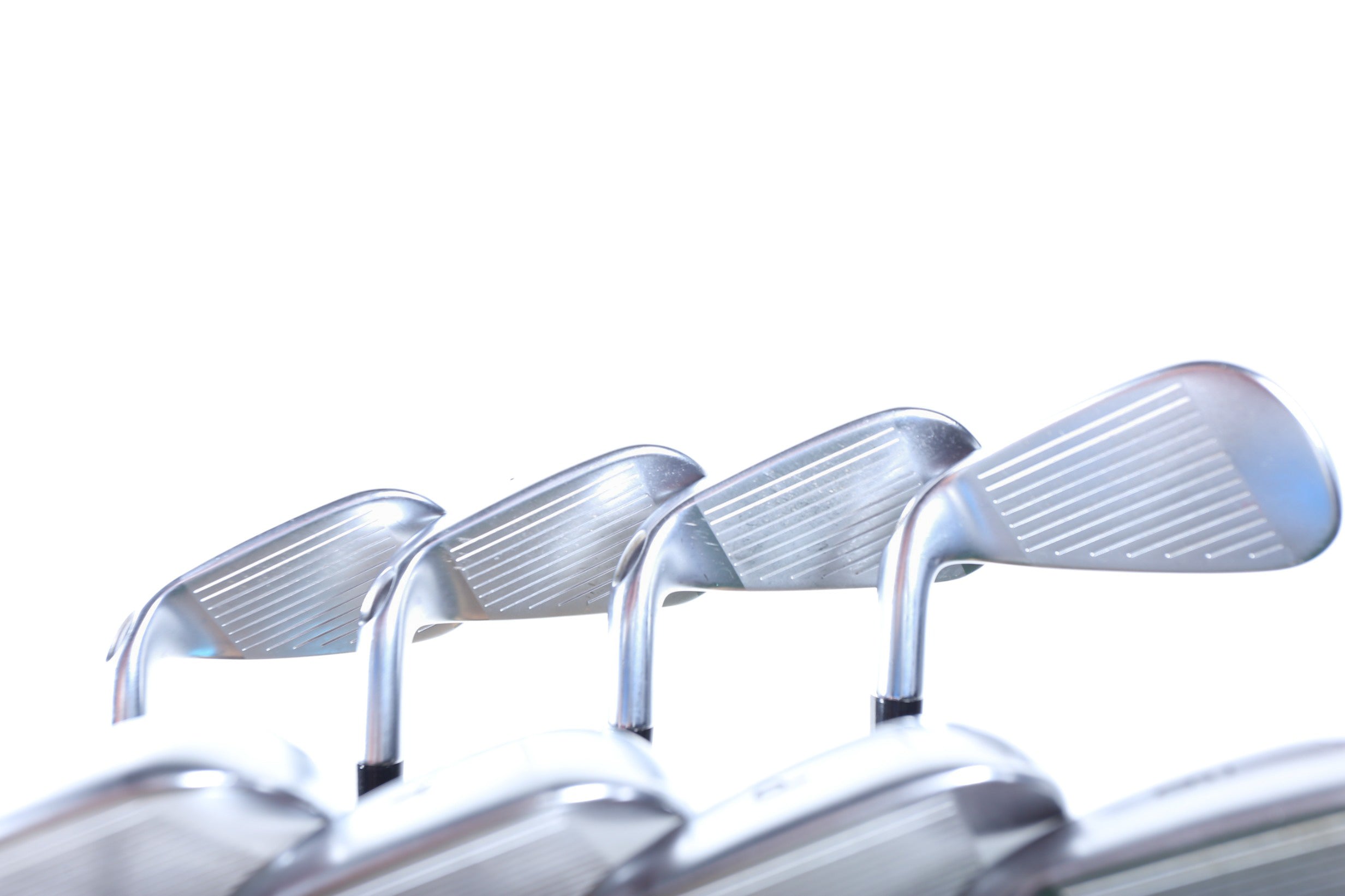Used Callaway Big Bertha REVA Women's Iron Set - Right Handed 5-PW, AW, SW Regular Flex Graphite Shafts | Golf Clubs for Beginners & High Handicappers | Perfect for Driving Range & Course Play