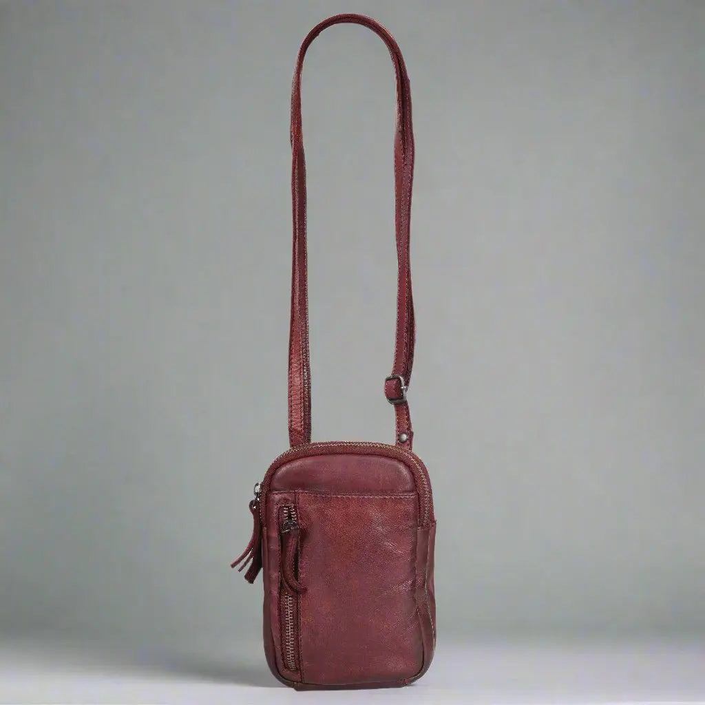 MET Small Leather Crossbody Bag for Women - Genuine Leather Purse with Adjustable Strap - Perfect for Travel, Shopping & Everyday Use