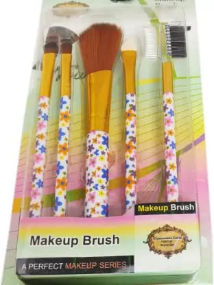 DIGSMORDEN Professional Makeup Brush Set - 5 Piece Face Blush Powder & Liquid Foundation Blending Brushes | Vegan & Cruelty-Free Beauty Tools for Flawless Makeup Application | Perfect for Daily Use, Professional Makeup Artists & Glam Looks