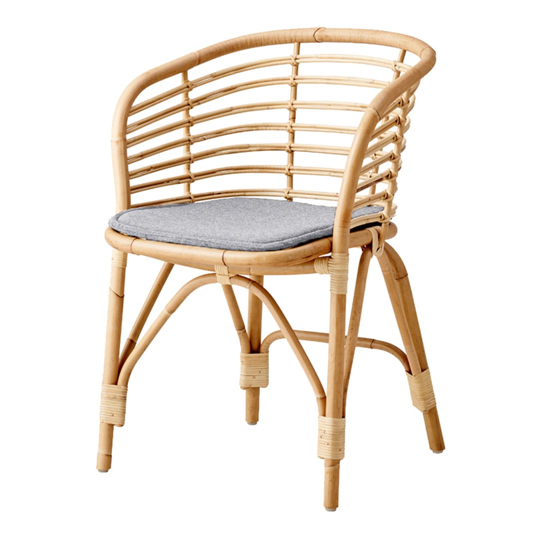 Blend Chair - Modern Indoor Lounge Chair for Living Room, Bedroom & Office - Comfortable Seating for Relaxing & Reading