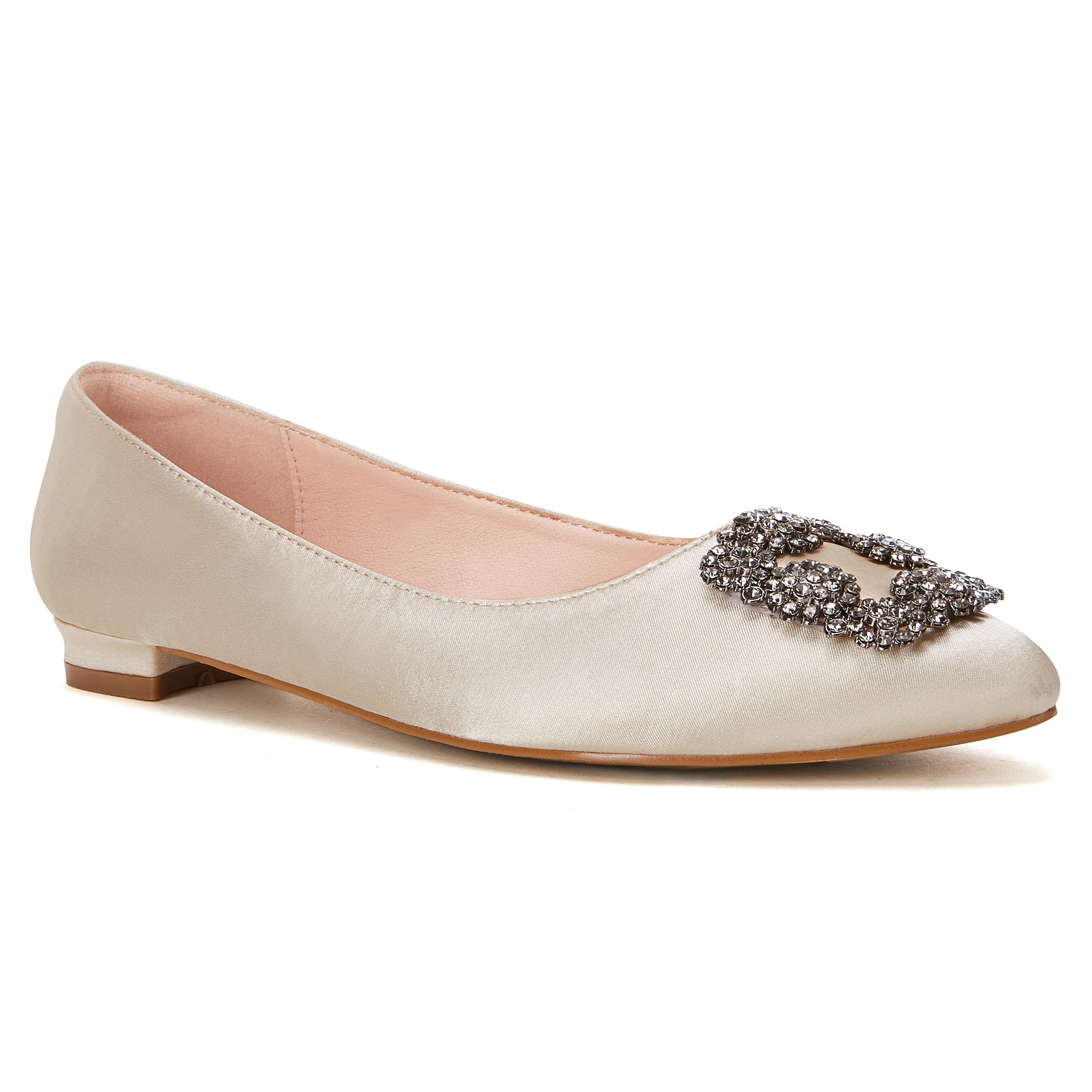 VETASTE Women's Comfortable Satin Pointed Toe Slip On Ballet Flats with Jewel Buckle - Elegant Dress Shoes for Work, Wedding & Special Occasions